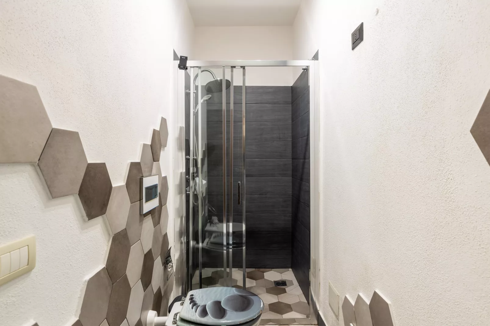 LA ROCCA 1-Badezimmer