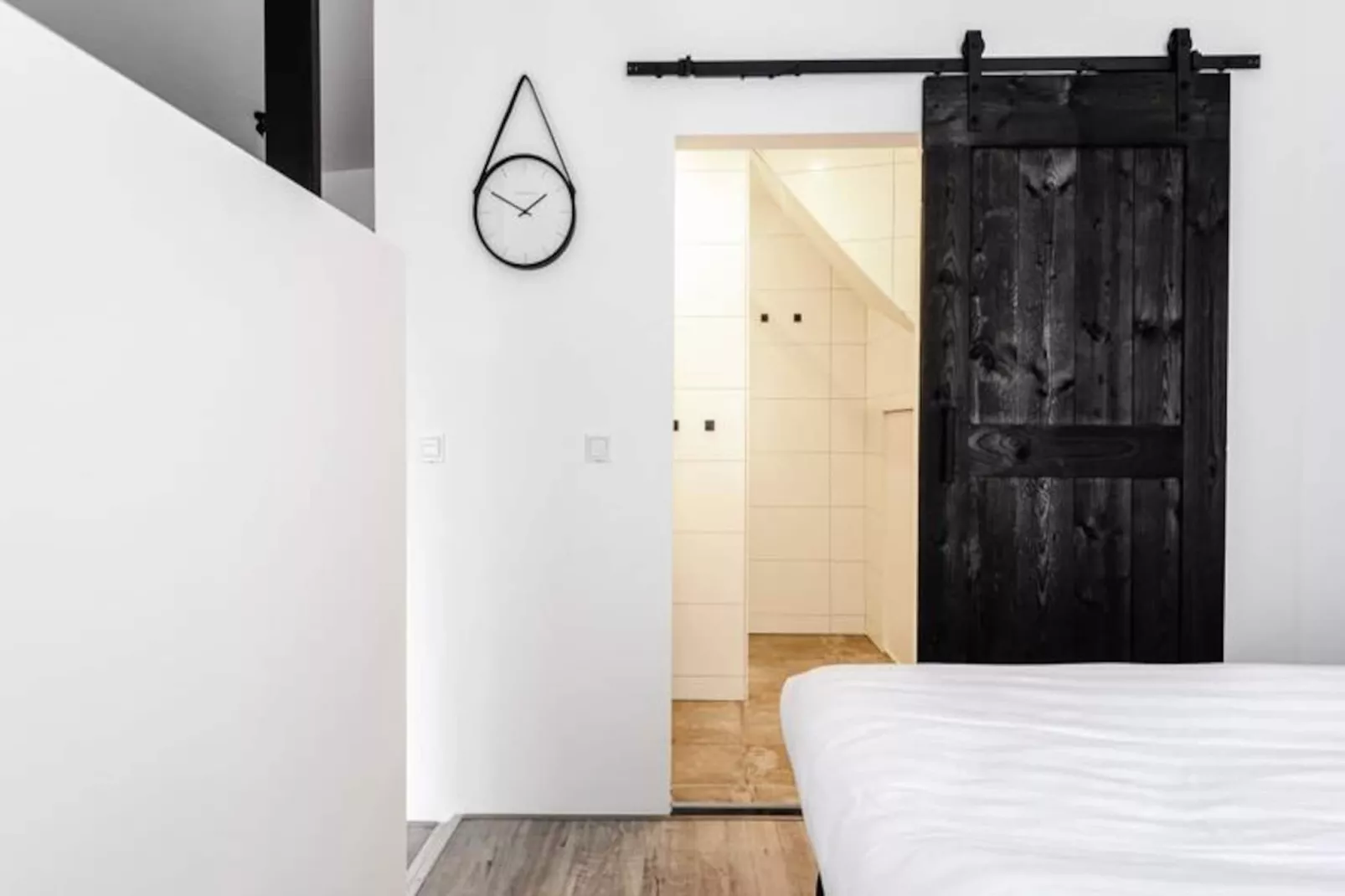 Kings Square Studio Apartment-Untagged