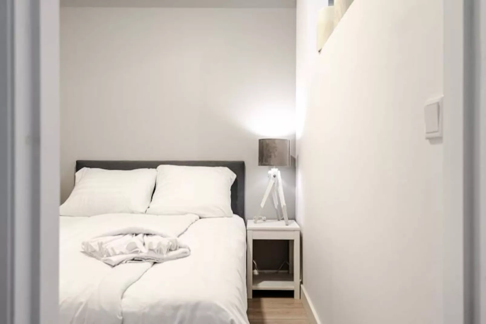 Summer House - Souterrain-Non tagué