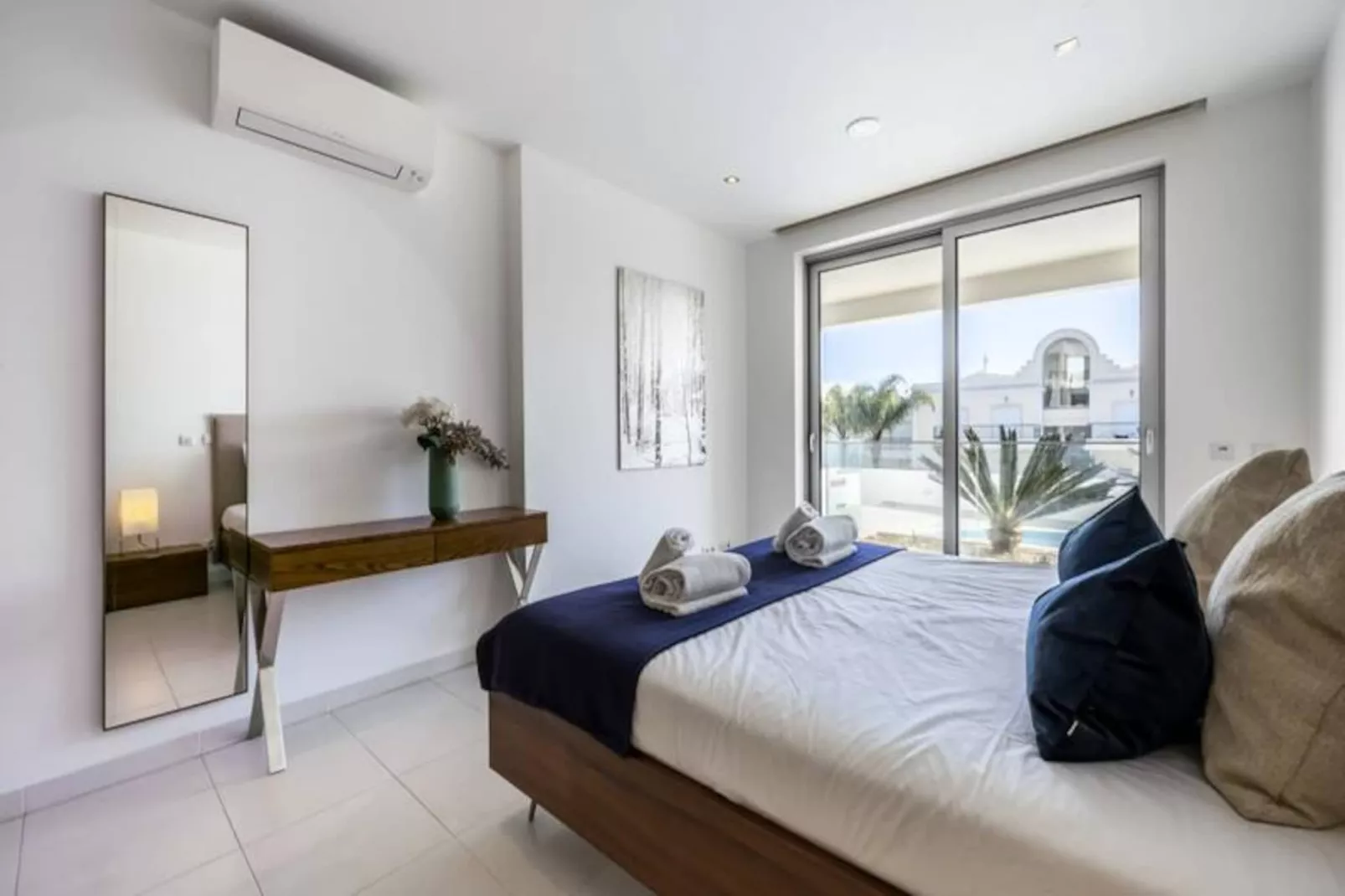 Zentuni Ocean Front-Nicht zugeordnet