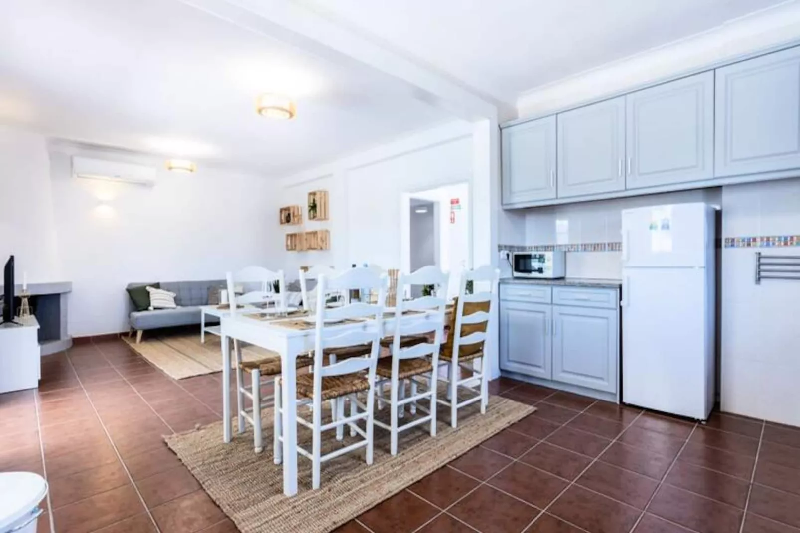 Olive House-Nicht zugeordnet