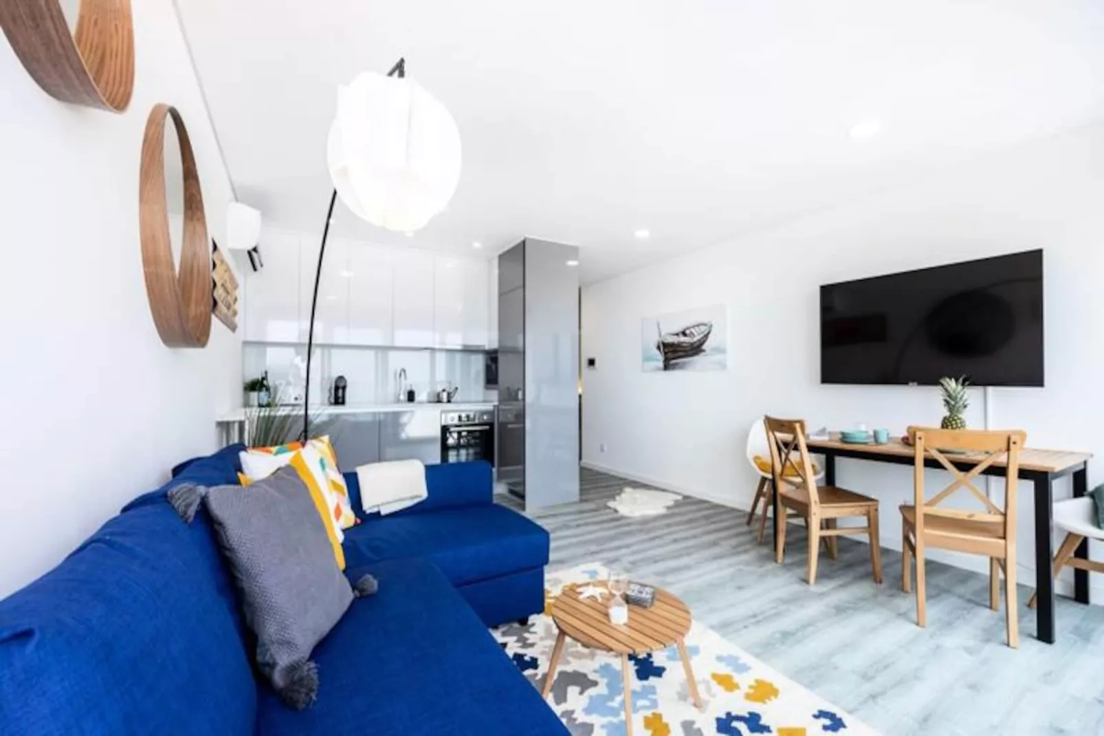 Frontline Seaview Apartment-Non tagué