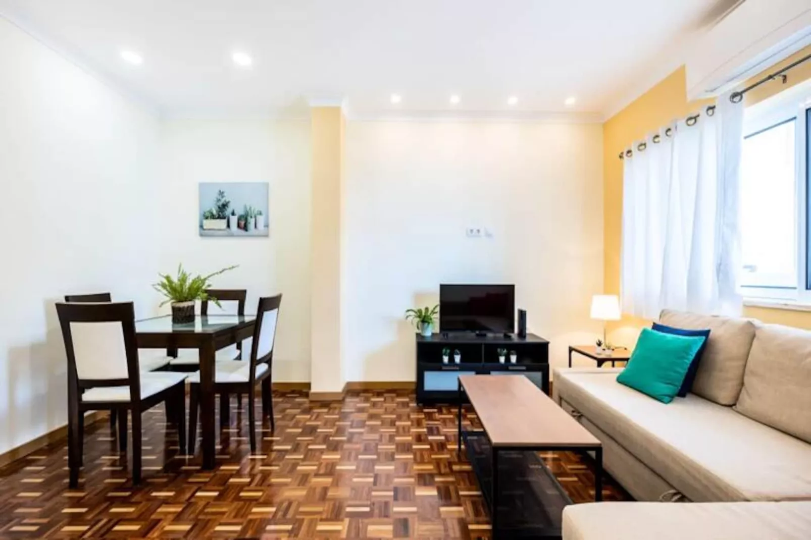 Urban City View Apartment-Non tagué