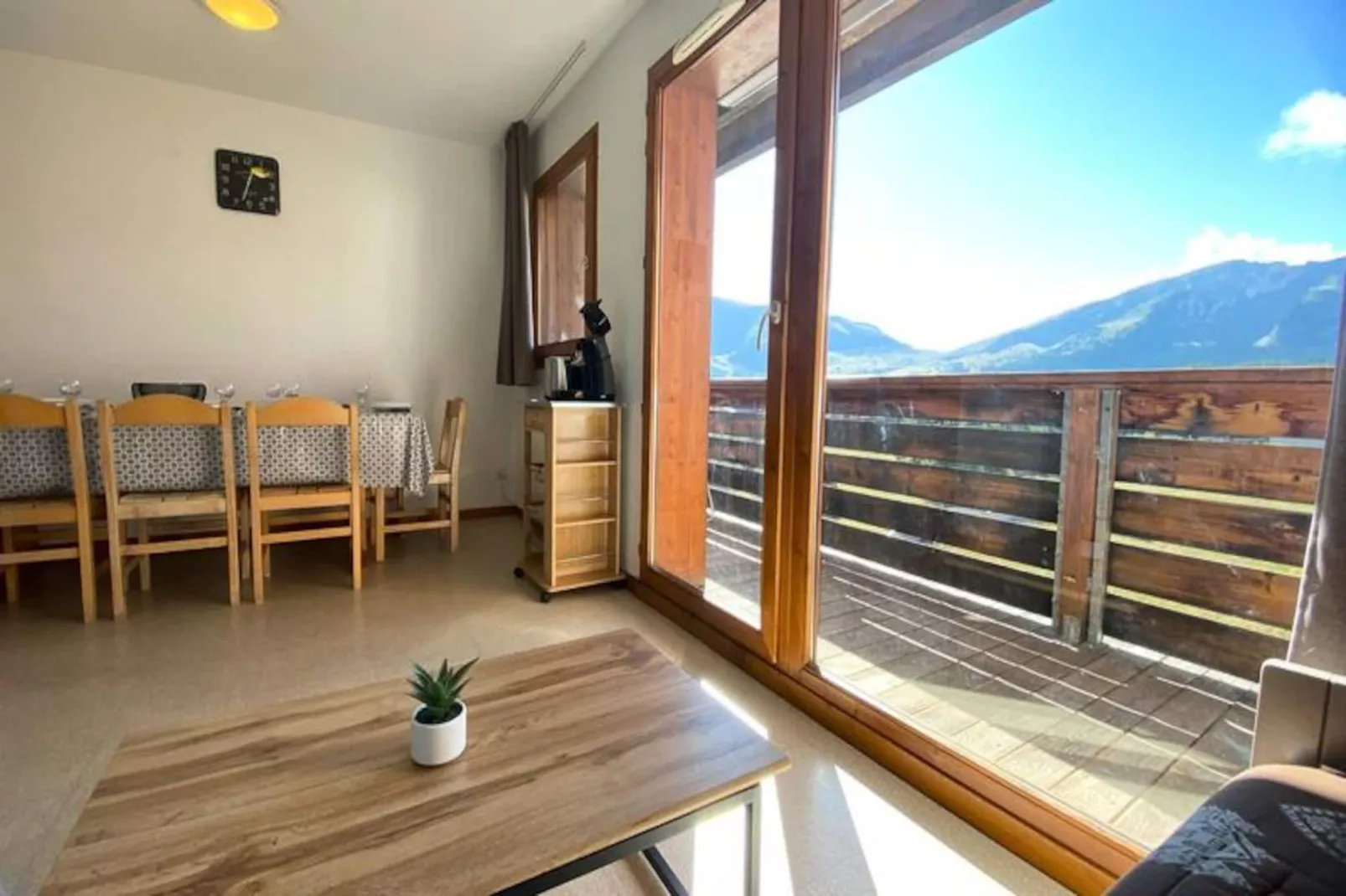 Les Chalets De Superd Dauphinelle-Untagged