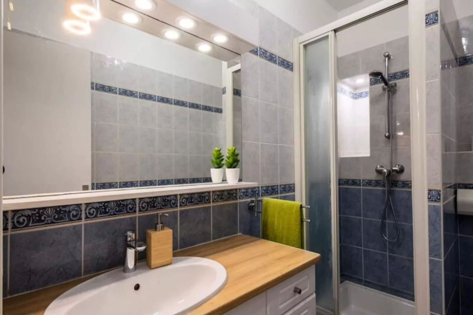 06k2 - Joli Studio Climatisé - Terrasse Vue Mer-Nicht zugeordnet