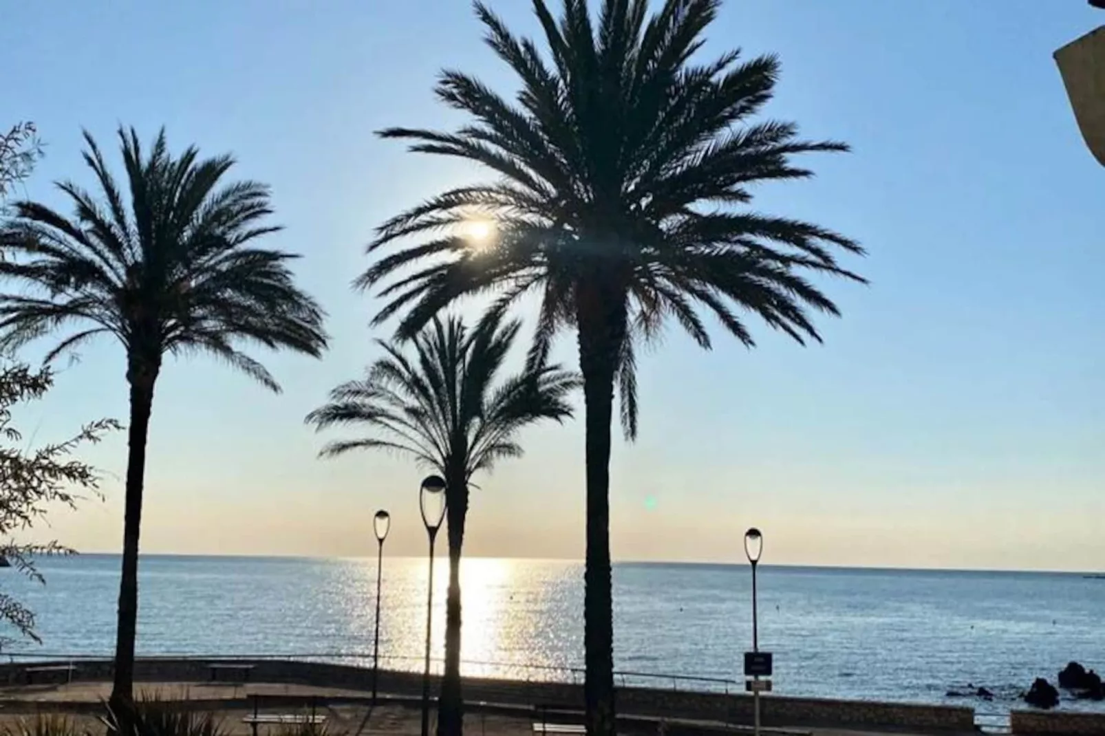 Résidence Studio Front De Mer Tout équipé Au Cœur Du Centre Ville Bd Leclerc-Untagged