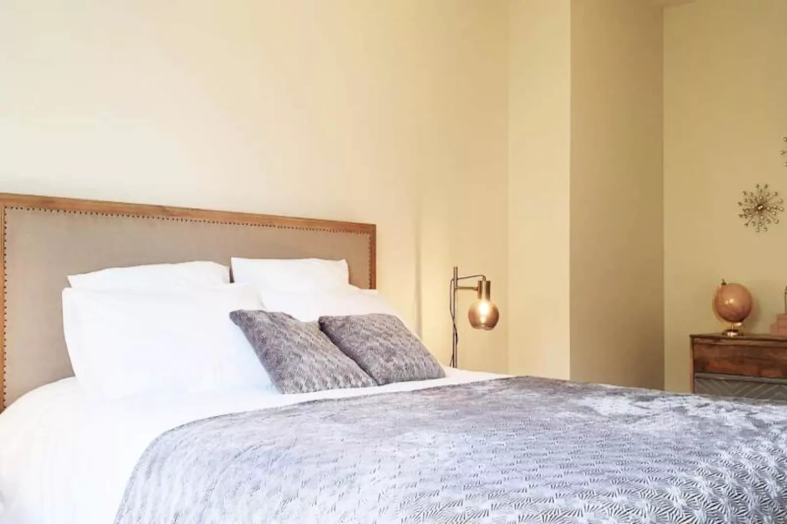 🦋 The Butterfly - Standing ****-Nicht zugeordnet