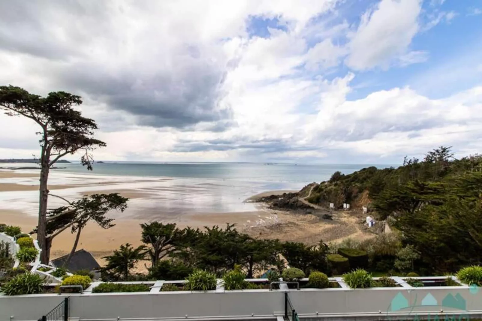 Résidence Les Portes D'erquy-Non tagué