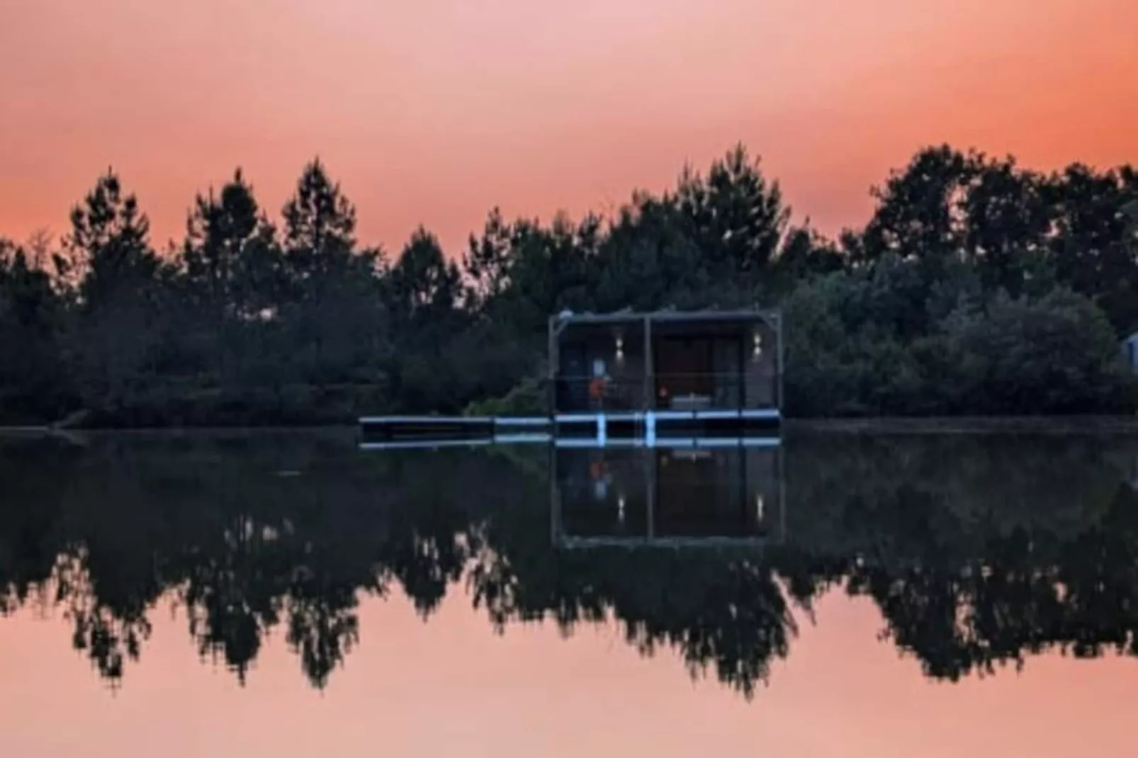 Lodge Sur L'eau En Dordogne-Non tagué