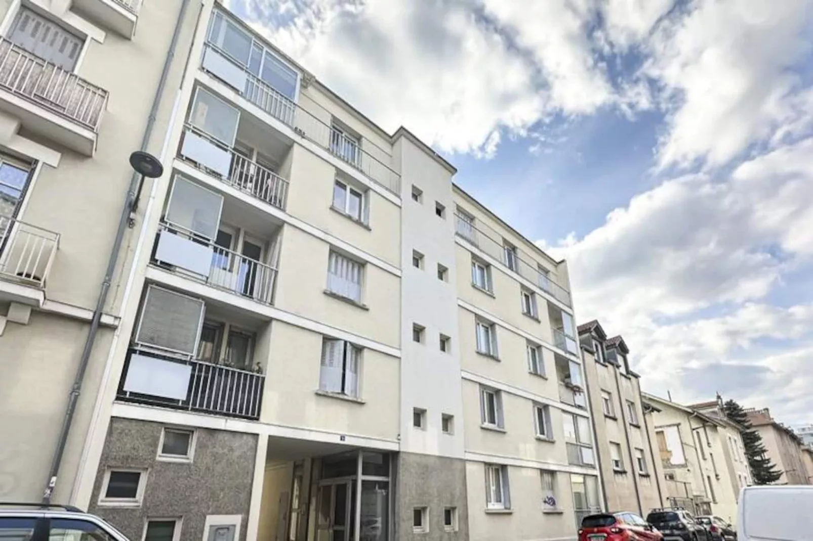 | Les Charmilles 💐 T4-Nicht zugeordnet