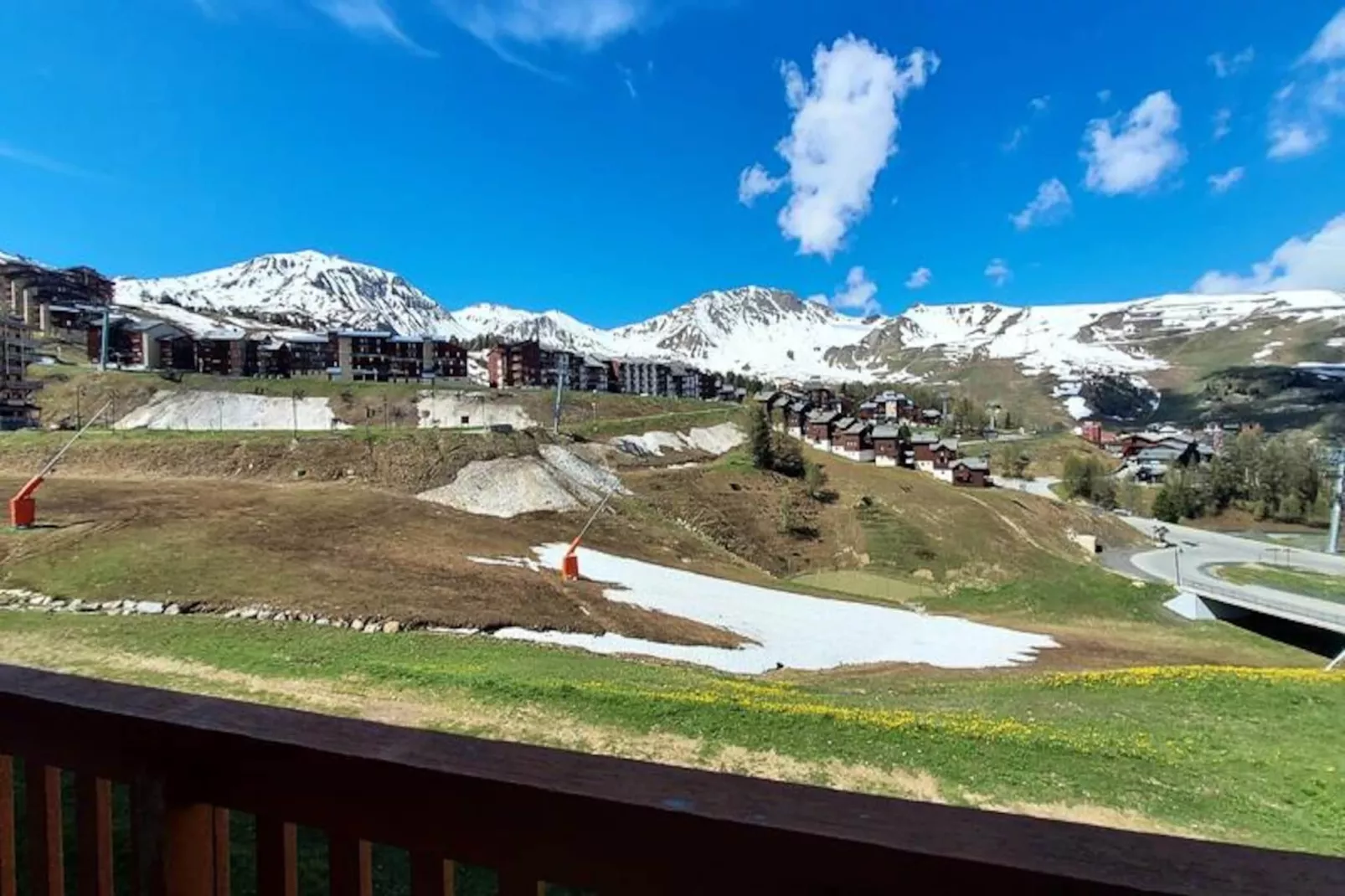 Résidence Le Mont Soleil A-Non tagué
