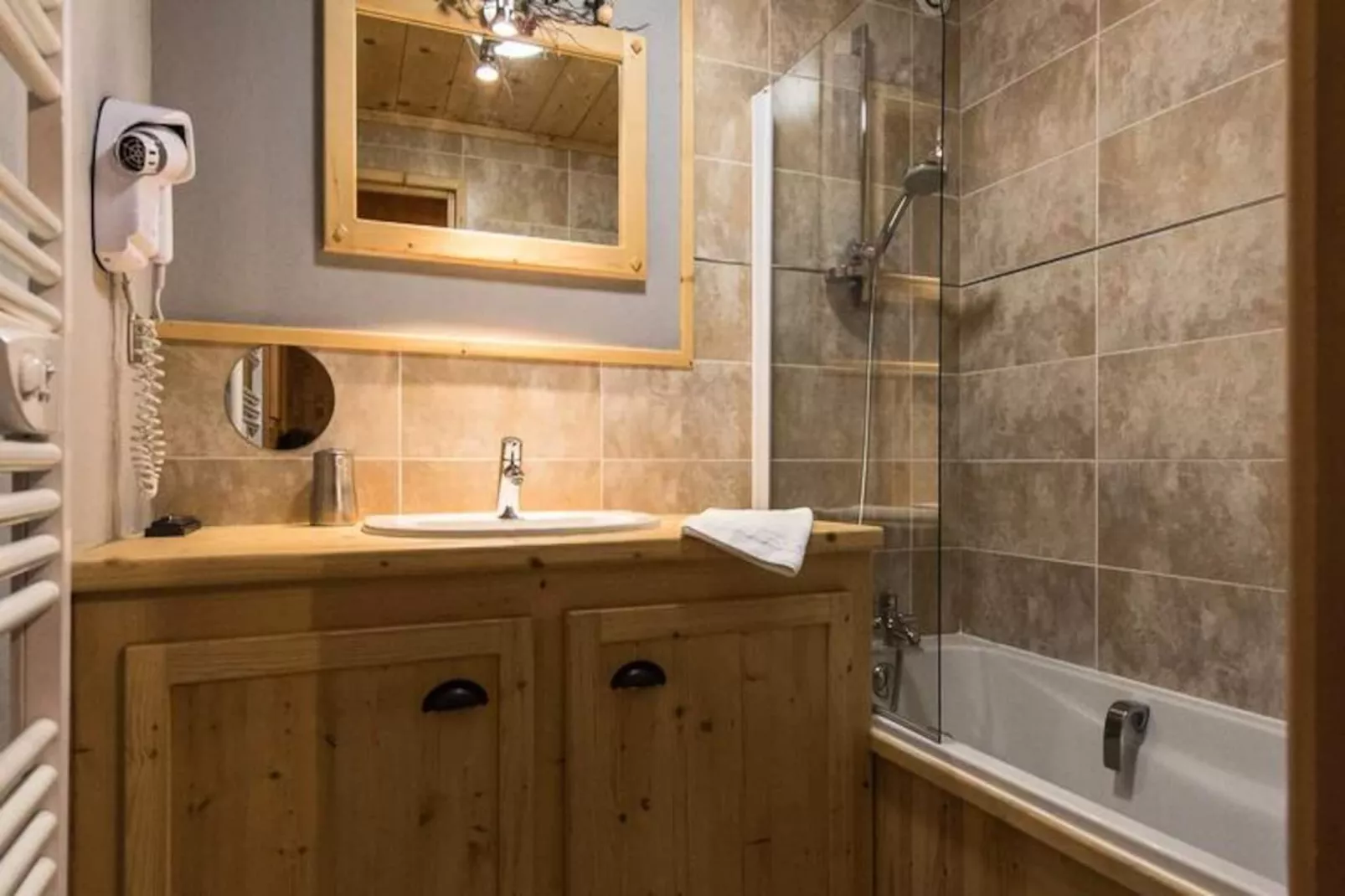 Chalet Reflet Haut-la Toussuire-Non tagué