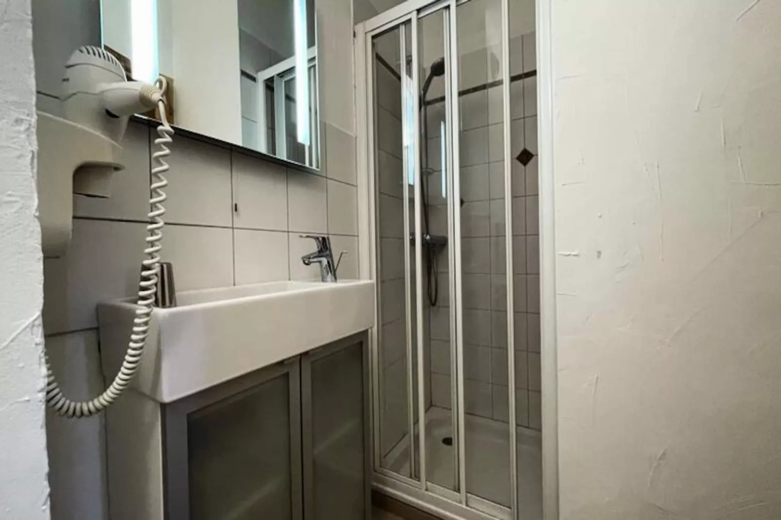 Le Vieux Chalet-Nicht zugeordnet