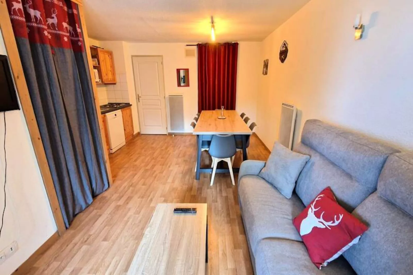 Chalets De Florence-Untagged