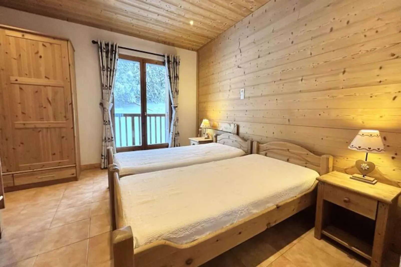 Chalet Varni-Non tagué