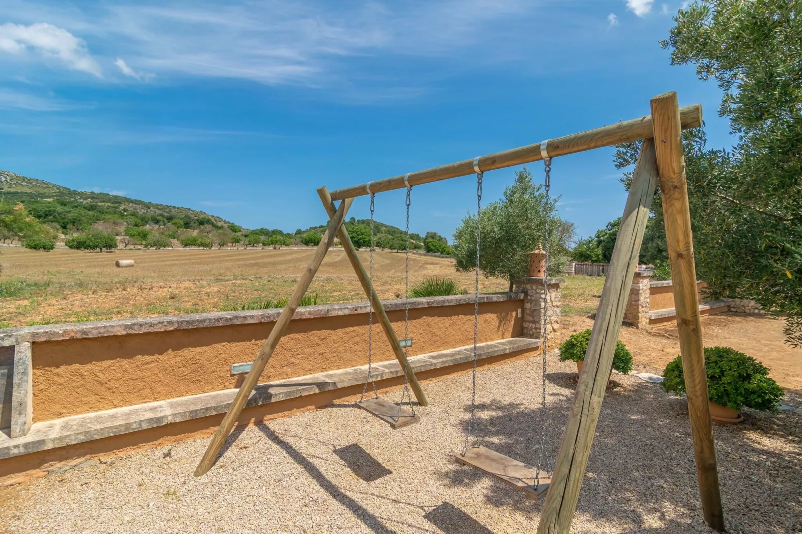 3 C'an Boto-Außenbereich Sommer