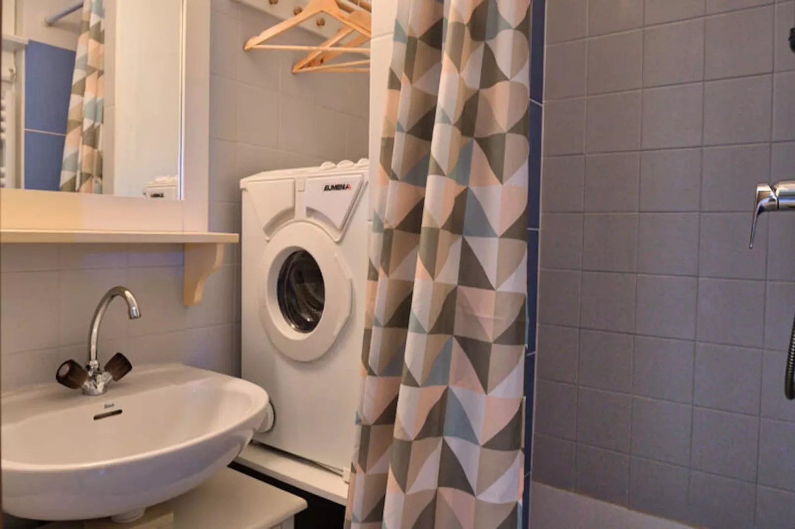 Résidence Le Champs Sous Jerome-Non tagué