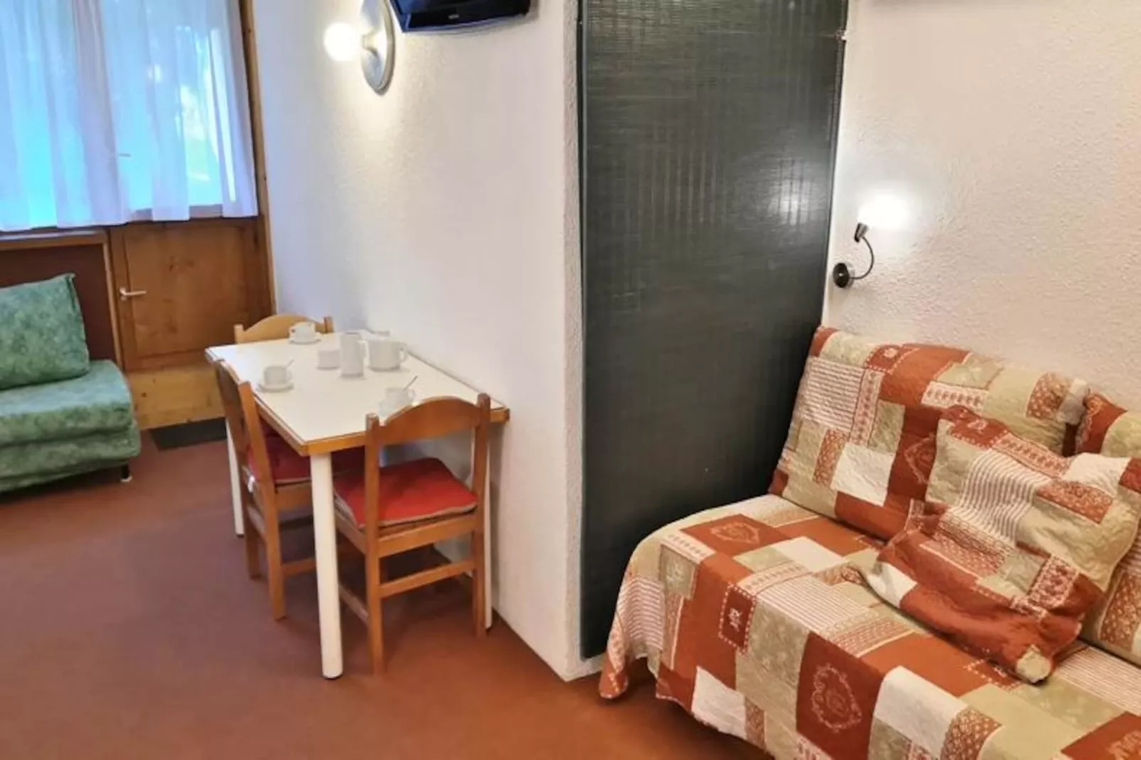 Résidence Belles Challes-Untagged