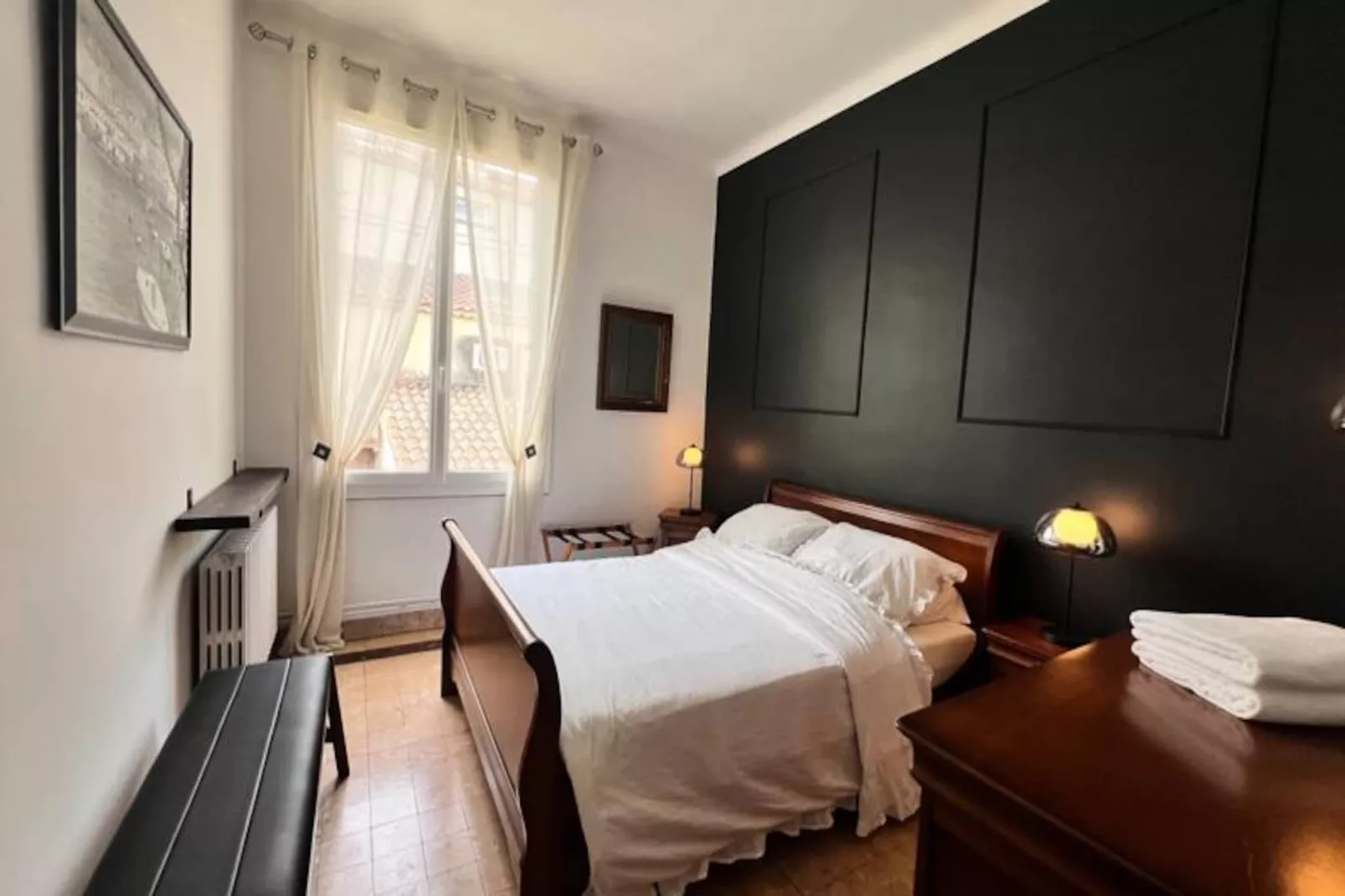 Elivi : Maison De Ville Avec Jardin &agrave; Deux Pas Du Centre Historique-Non tagué