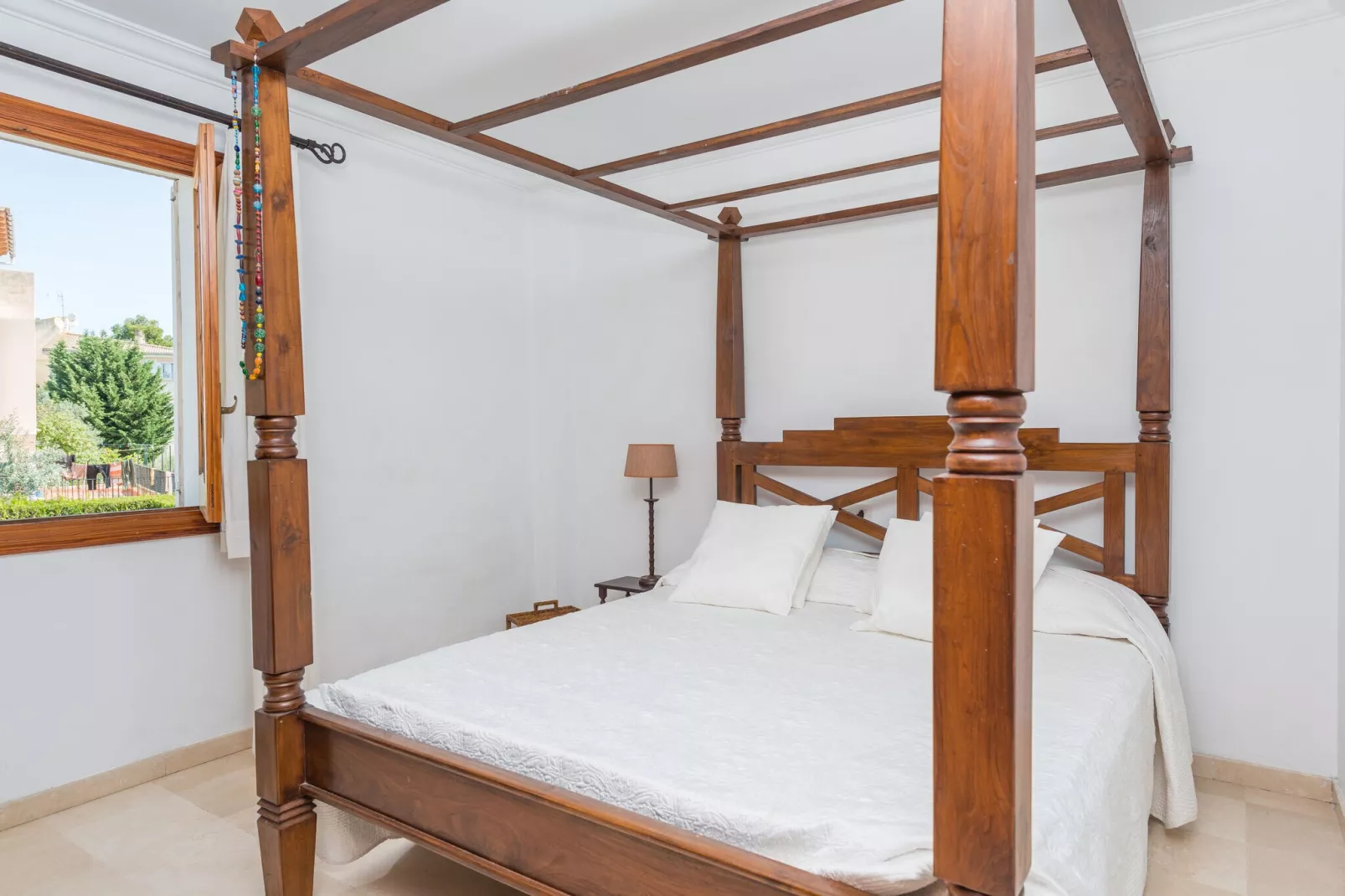 Anima-Bedroom
