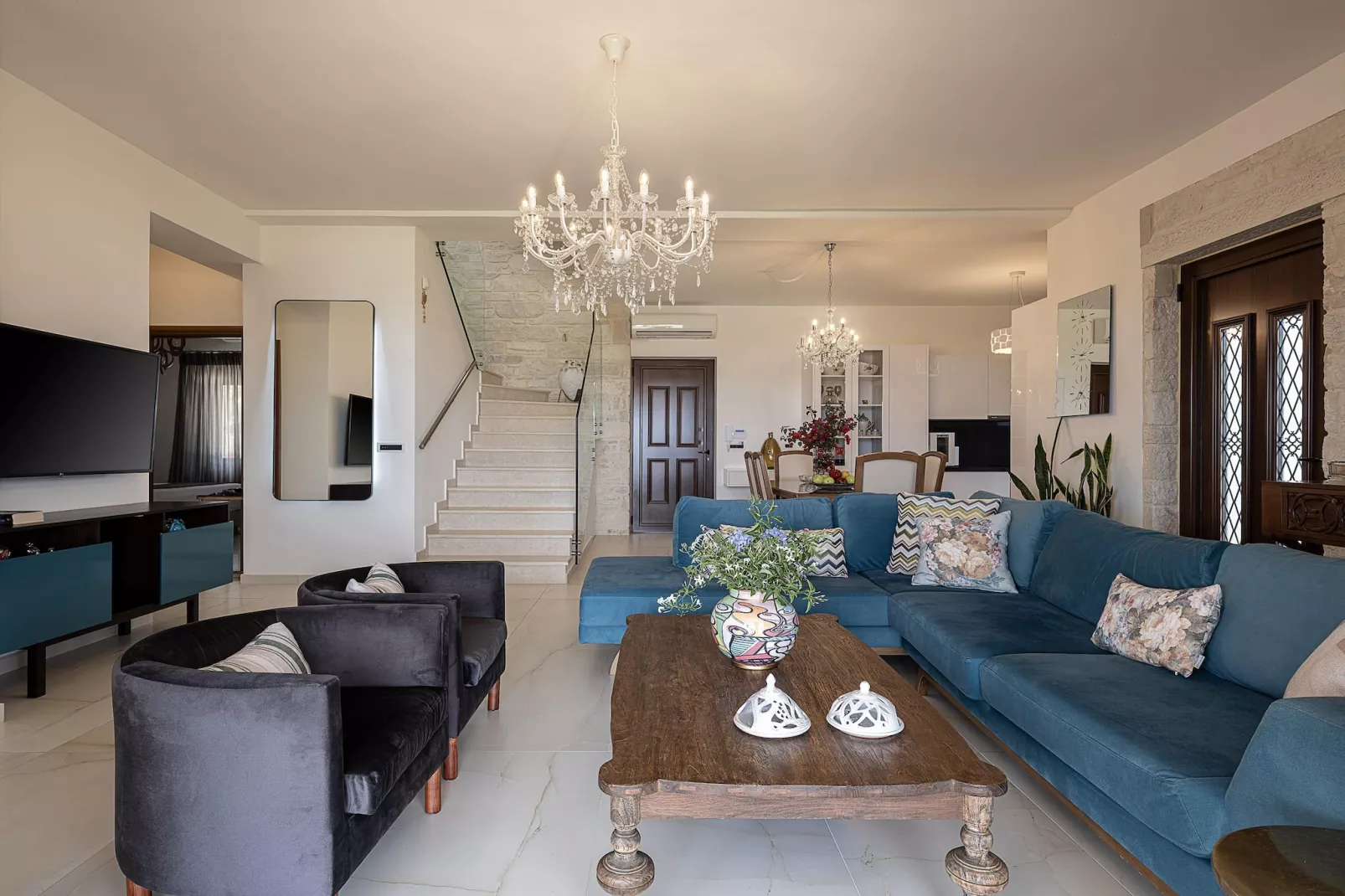 Villa Aloni 5prs-Wohnzimmer