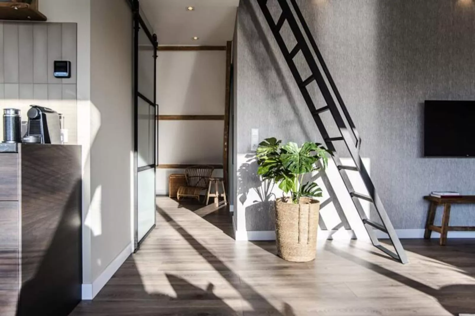 Spacious Luxury Loft-Untagged