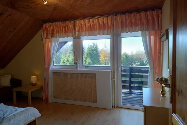 Dom wakacyjny w Szymbarku dla max 8 osób-Terrace balcony