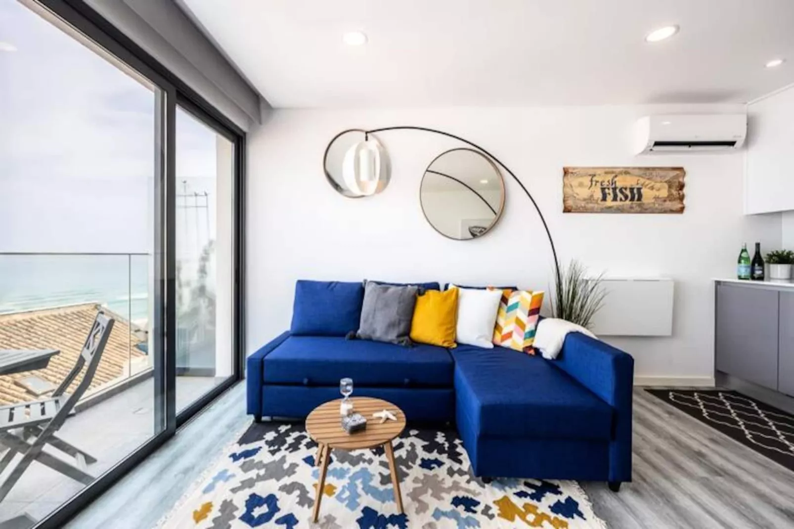 Frontline Seaview Apartment-Non tagué