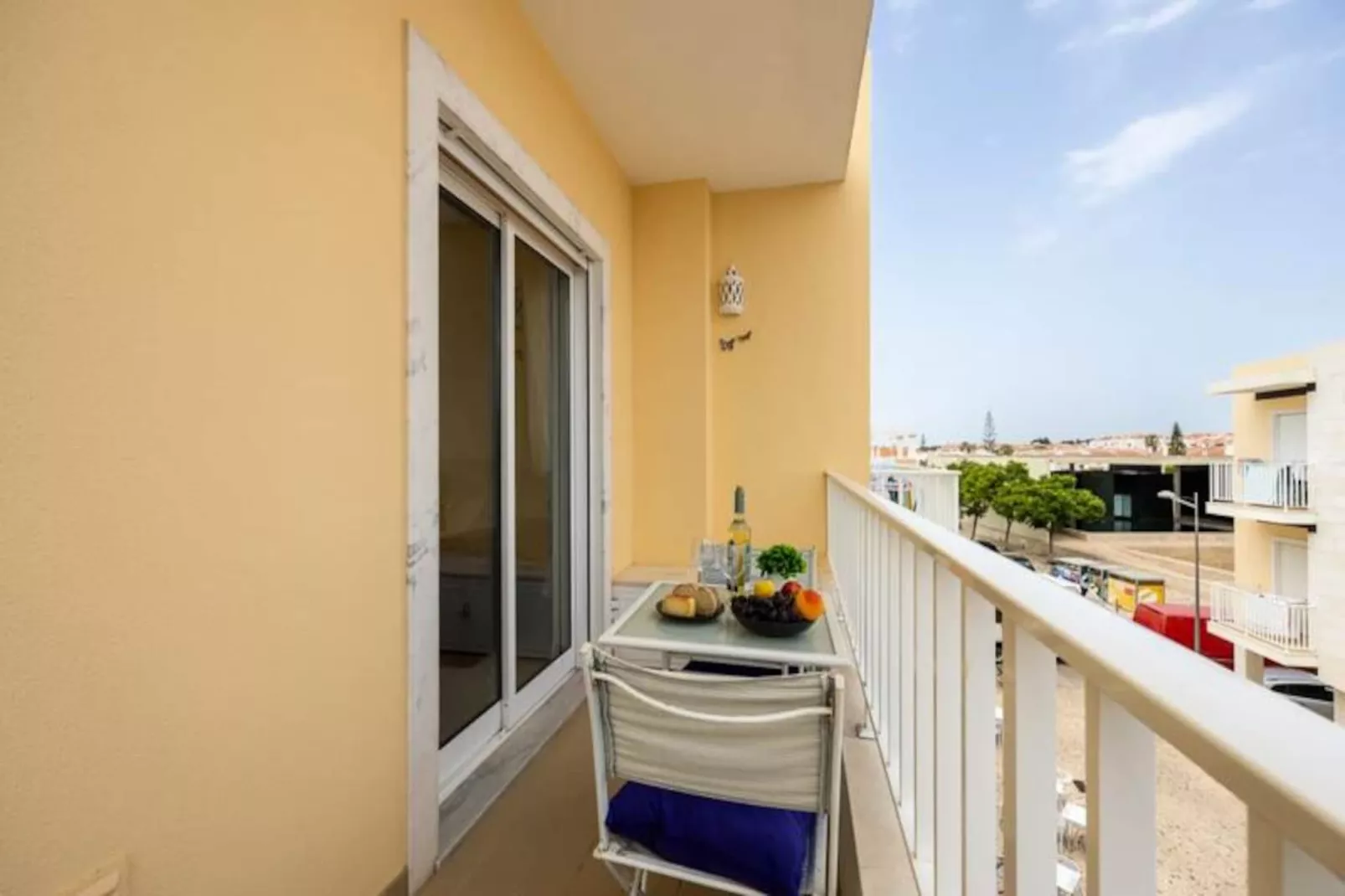 Altura Beach Apartment-Untagged