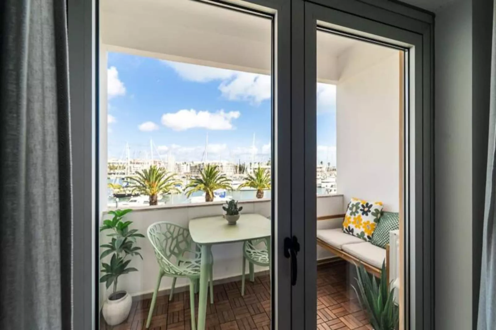 Captain's Quarters-Nicht zugeordnet