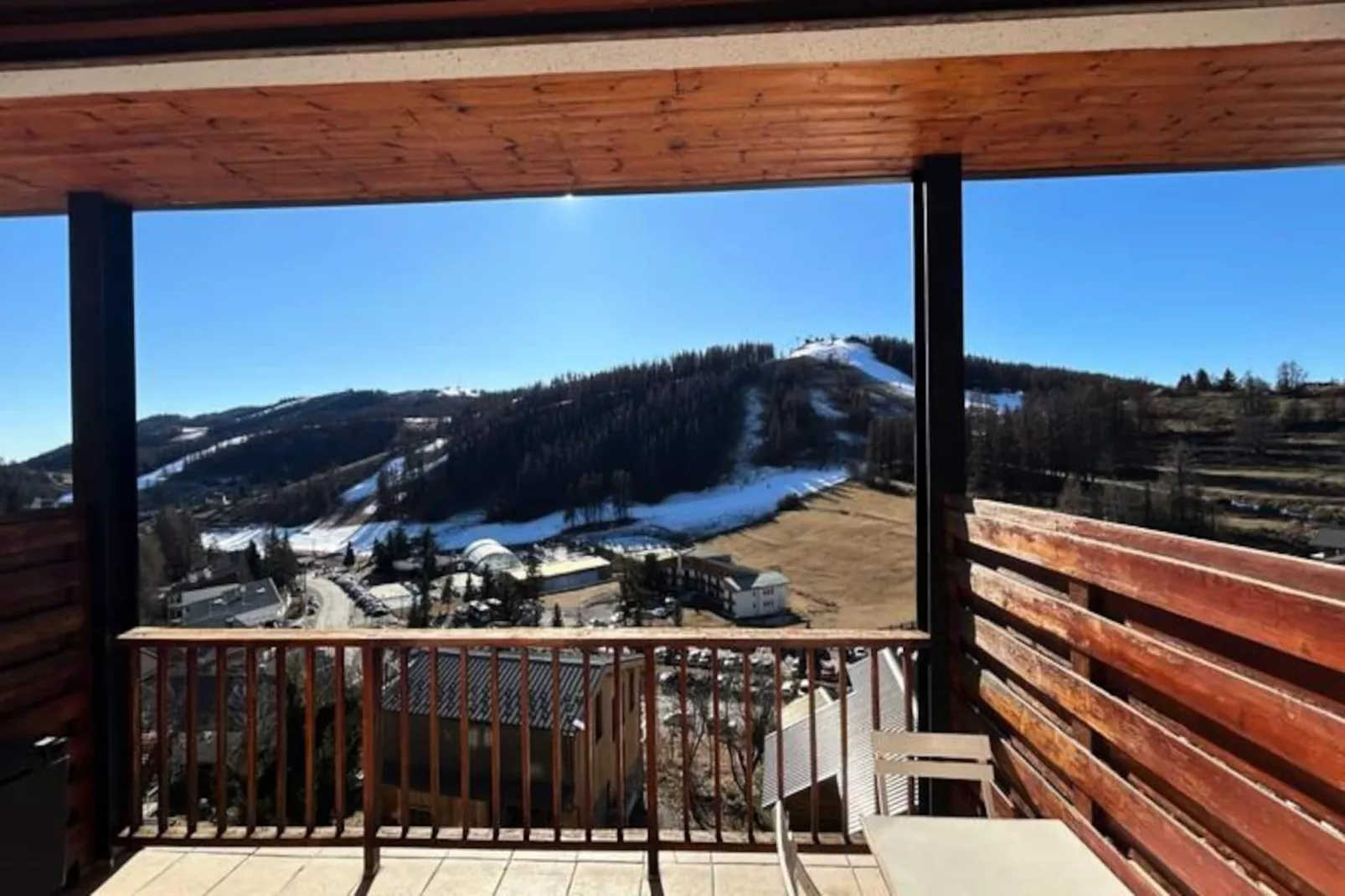 06cn : Appartement 8-10 Personnes Avec Terrasse-Untagged