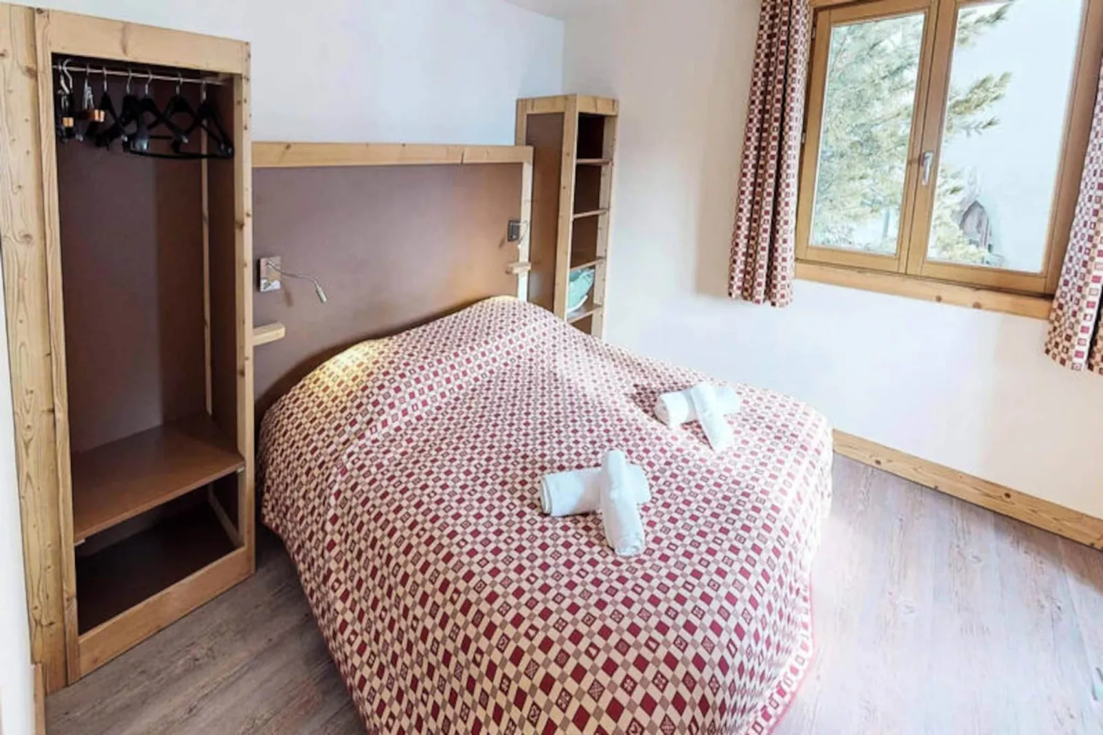 Chalet De Manou-Untagged