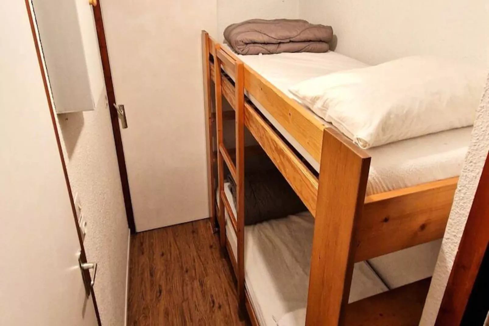 Chalet Club-Non tagué