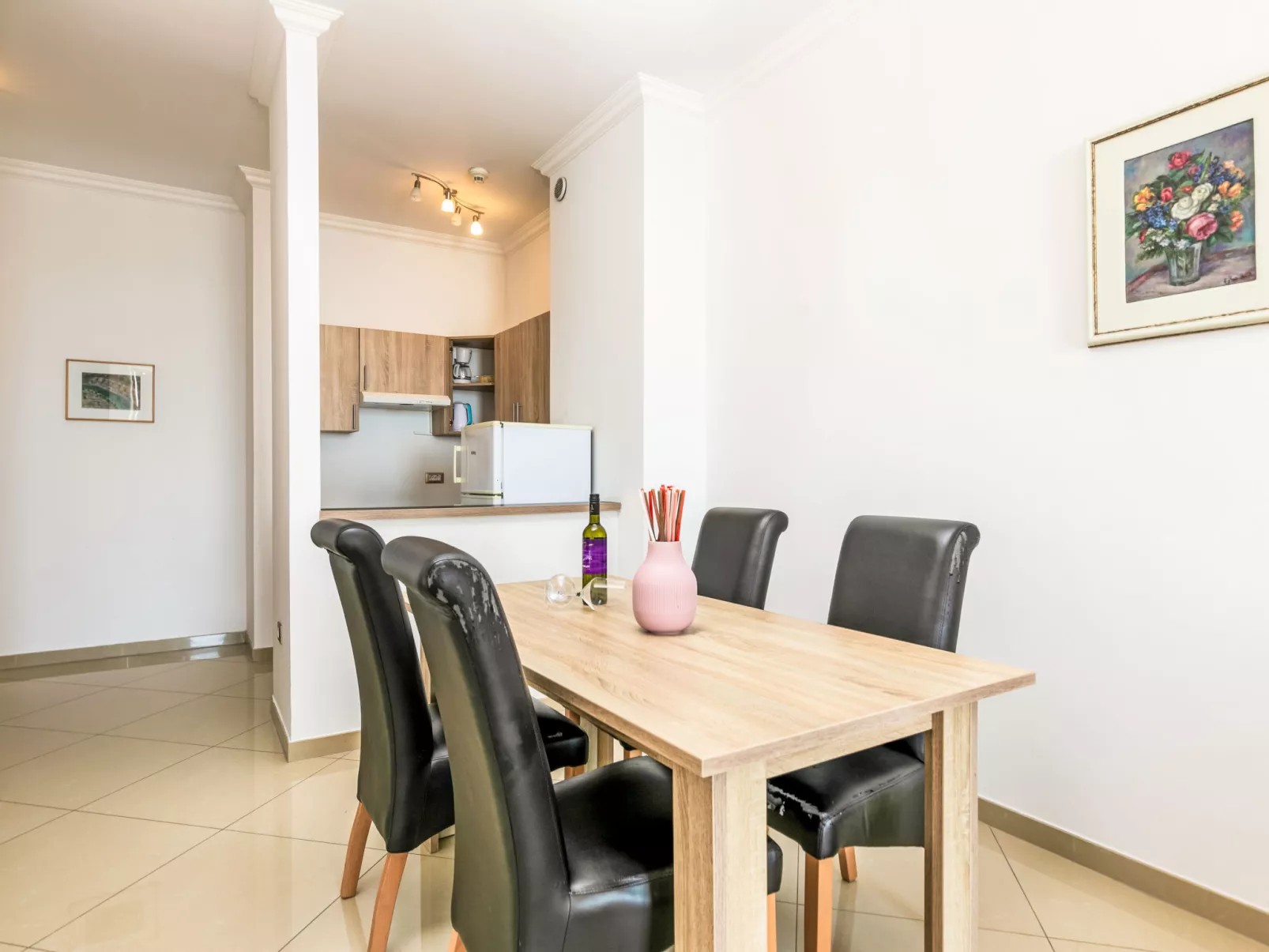 Aparthotel Rotonda Inn-Drinnen