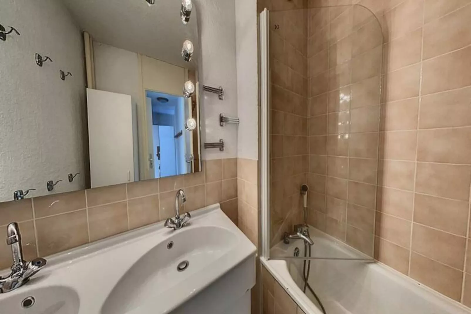 Résidence Aravis-Untagged