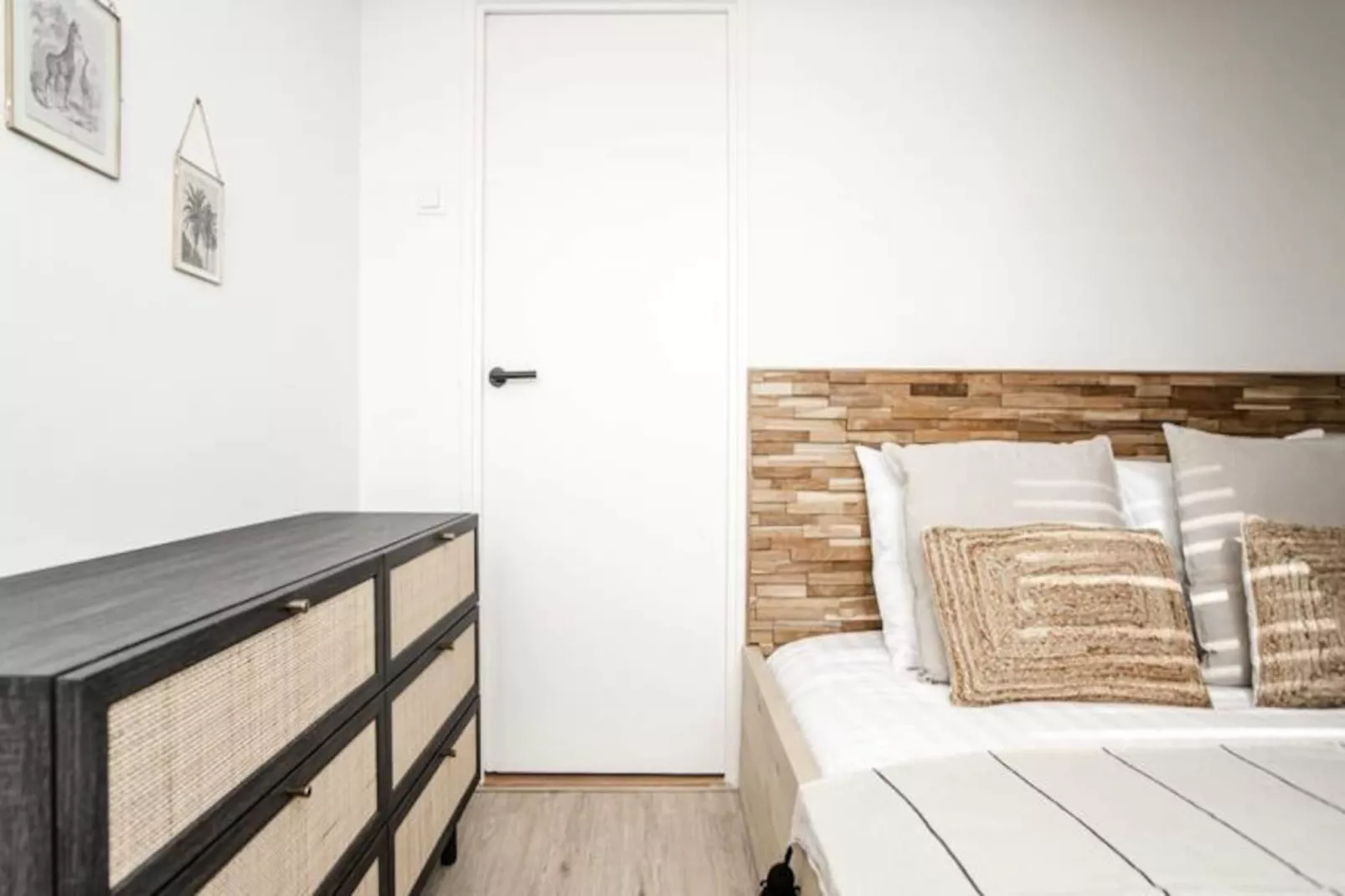 Yucca Beachhouse - Luxury Loft Apartment-Untagged