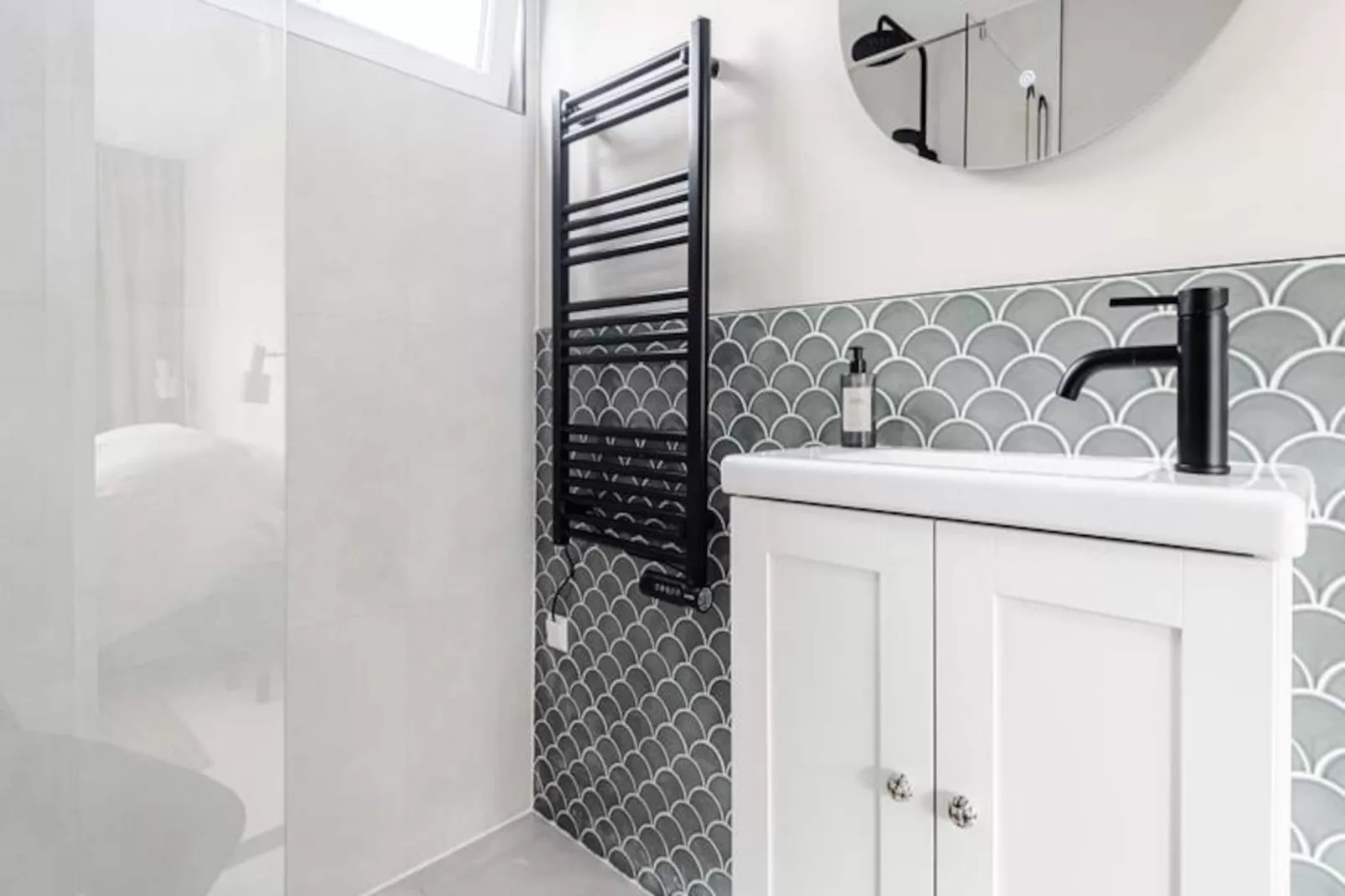 The Garden Suite-Non tagué