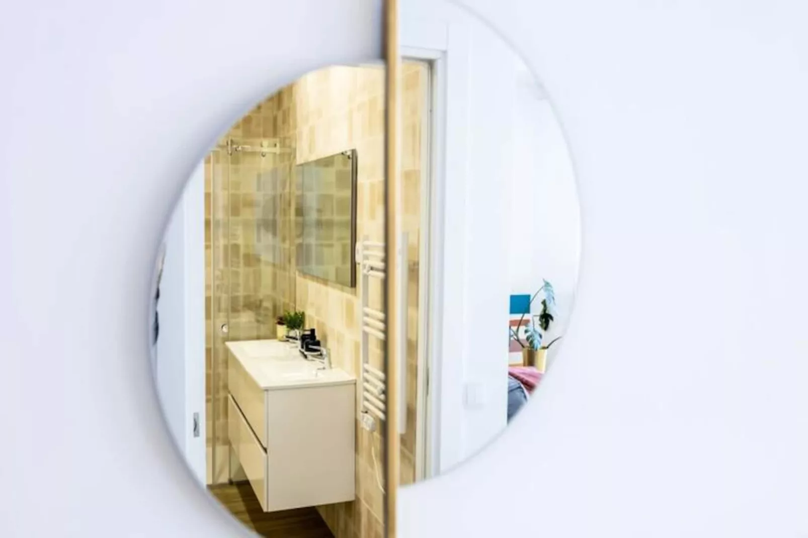 The Kuuyi Suite - Burgau-Untagged