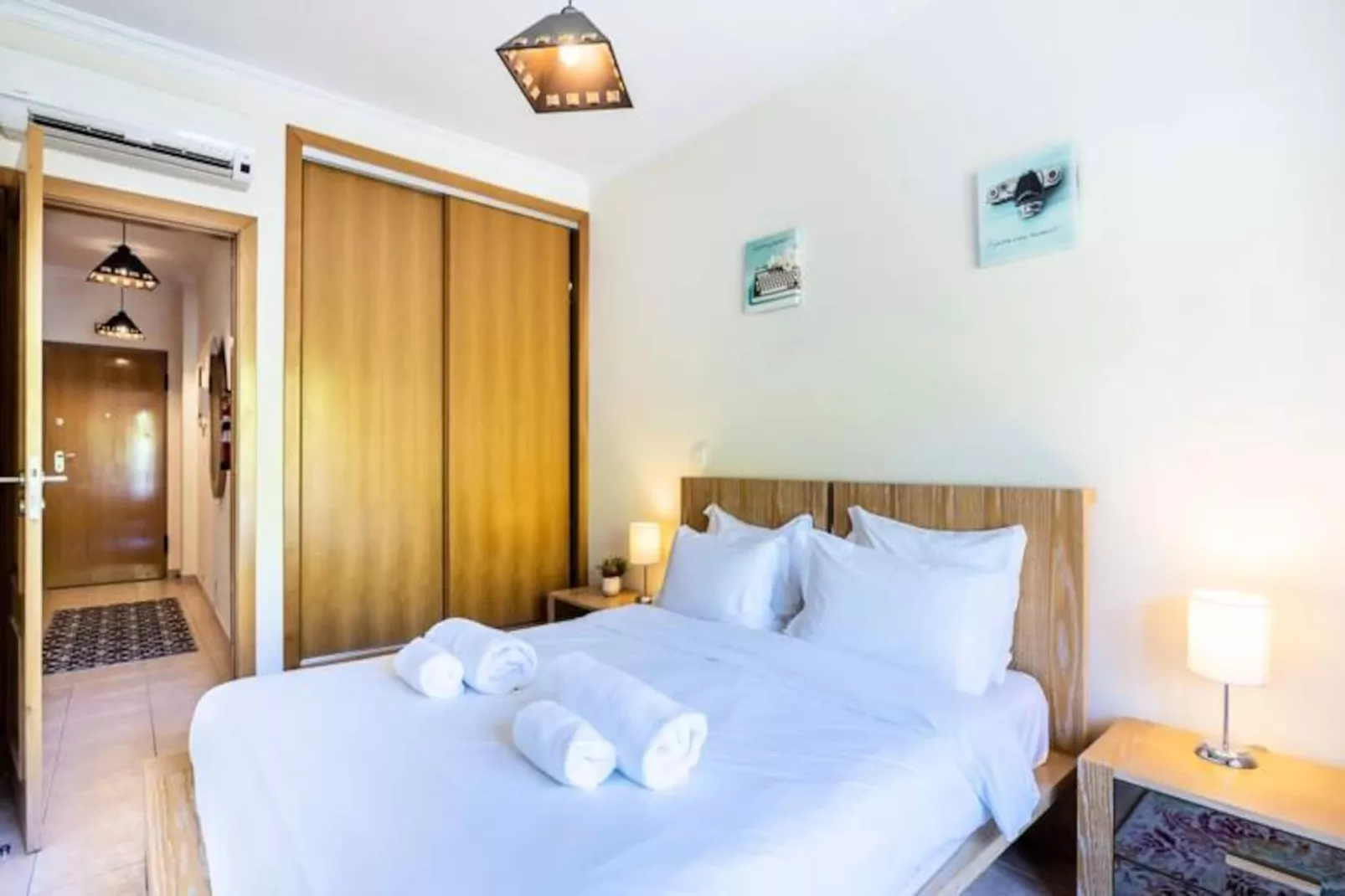 Jacaranda Apartment-Non tagué