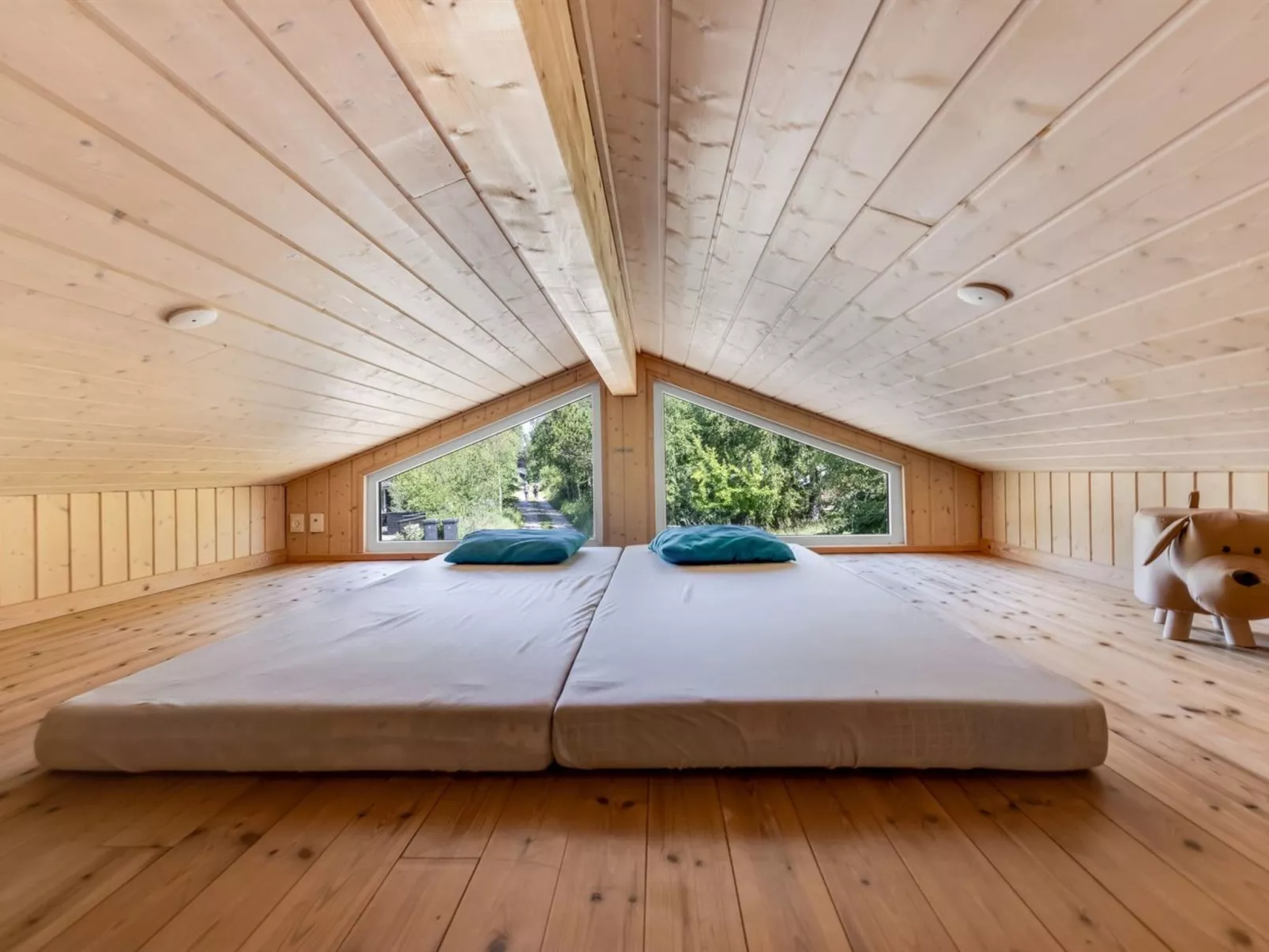 "Arny" - 1.5km from the sea-Inside