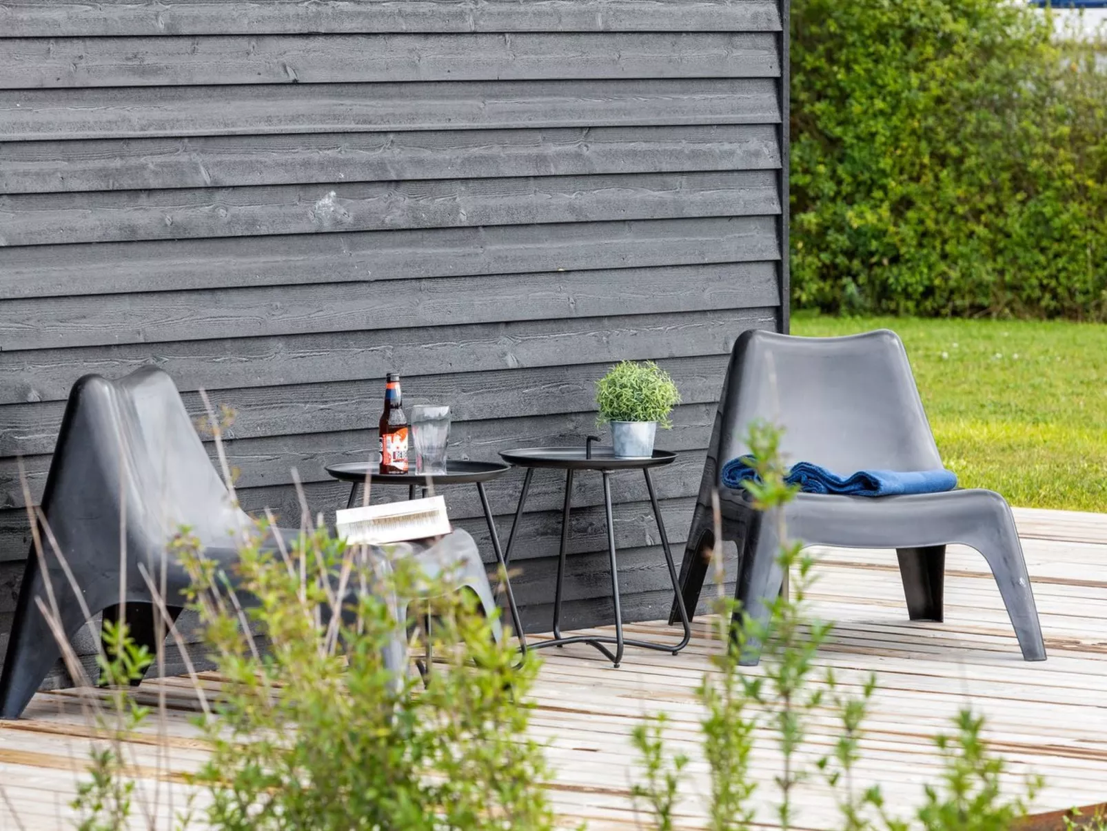 "Emelina" - 300m from the sea-Draußen