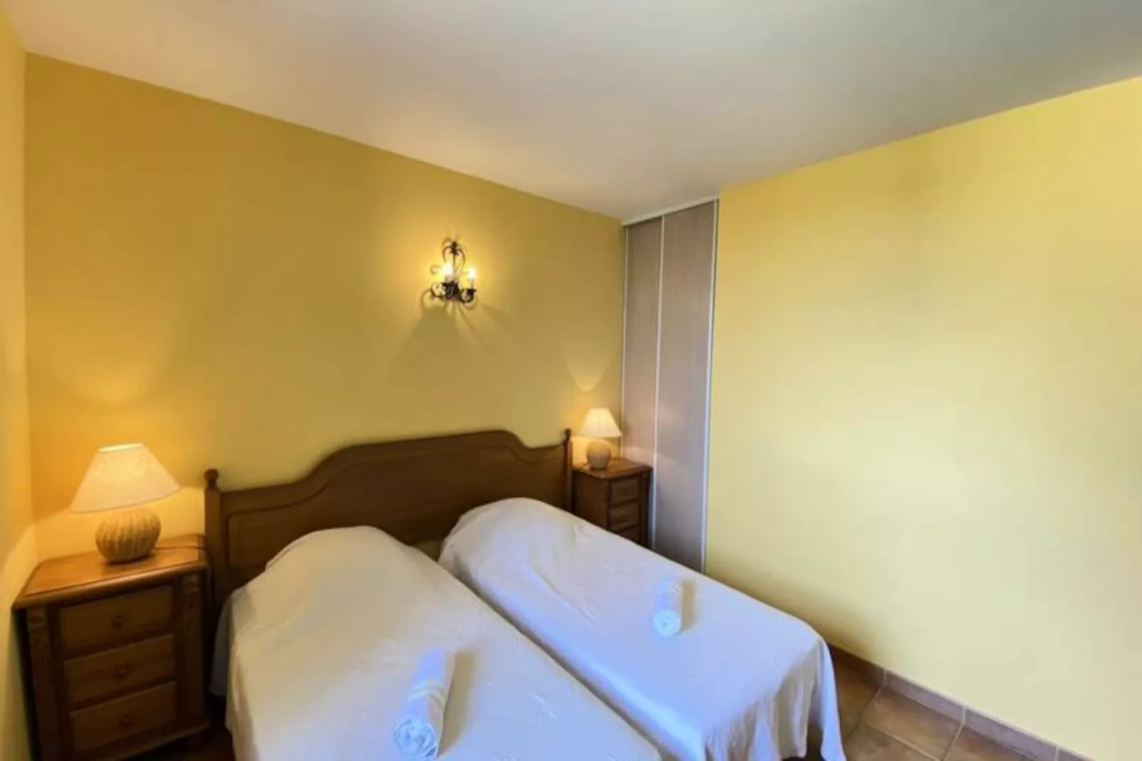 04b7 : Beau T3 Au Coeur Des Lavandes - Piscine-Untagged