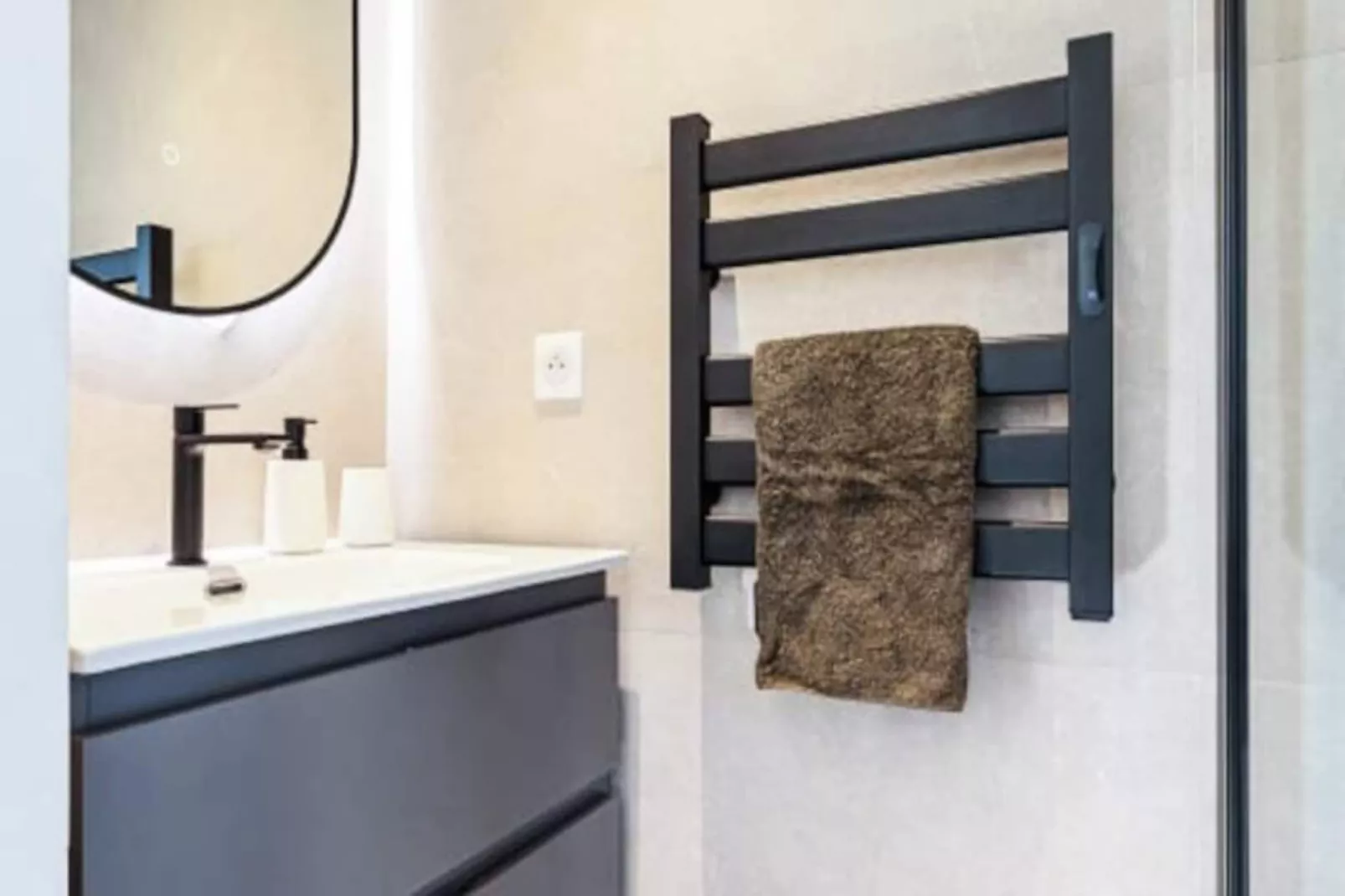 Appart Loulib | Gare & March&eacute; Lib&eacute;ration, Clim & Terrasses-Non tagué