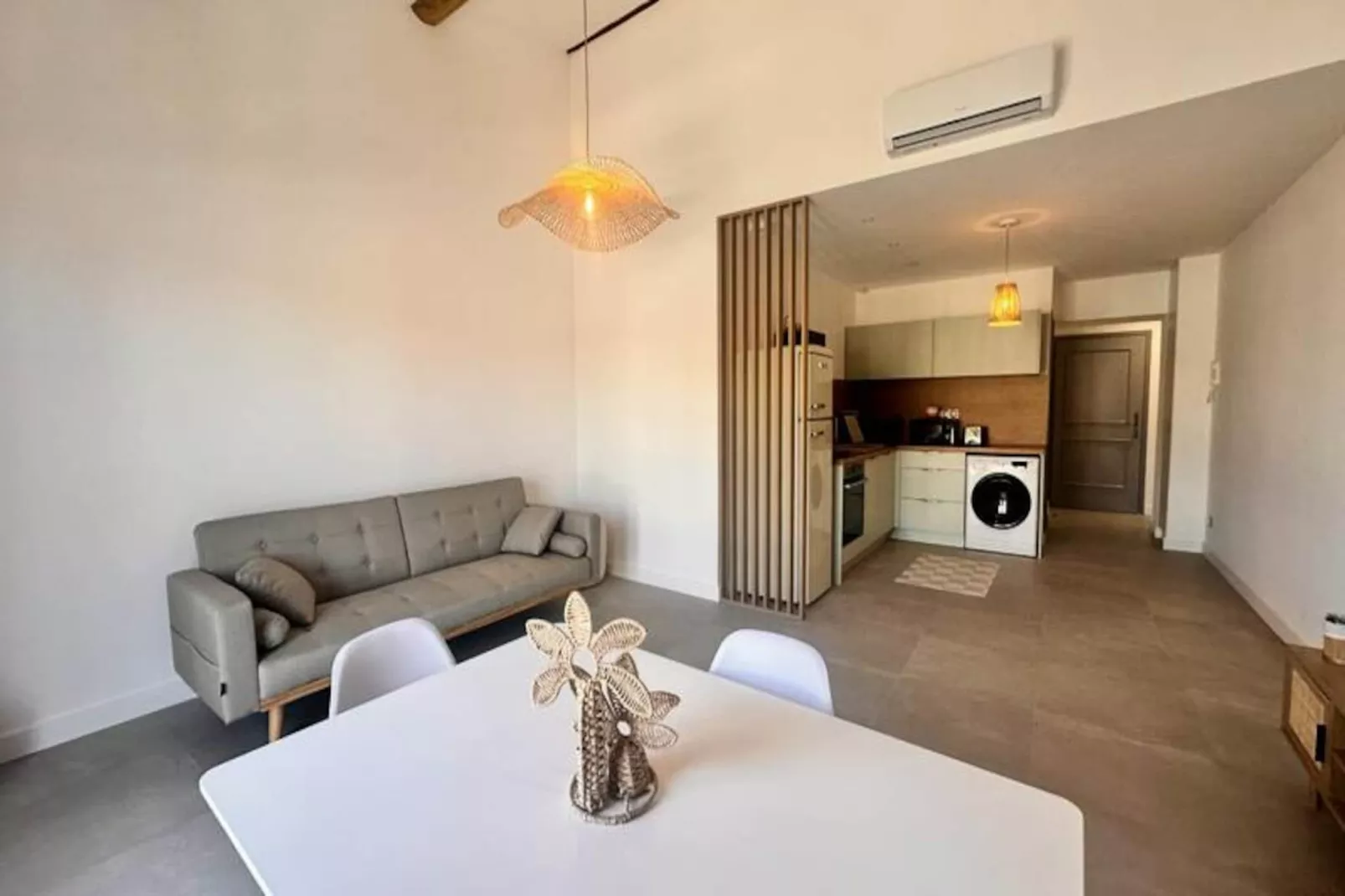 Résidence Les Palmiers -  Appartement Une Chambre Vue Canal-Non tagué