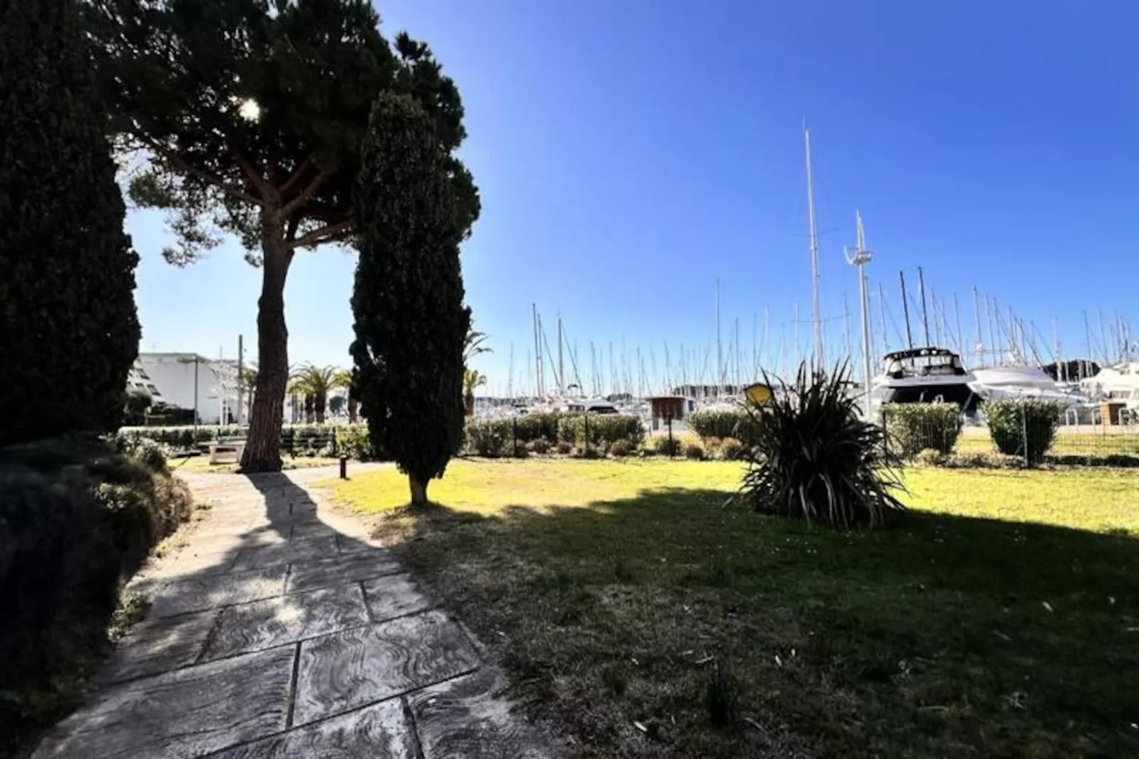 Résidence Studio Les Jardins Du Port  Port Camargue, Avec Piscine &agrave; 2 Pas De La Plage-Non tagué