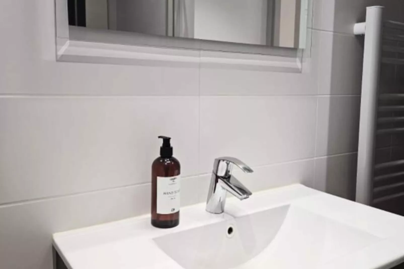 Appartement Pour 2 Personnes En Duplex Avec Terrasse Et Parking-Non tagué