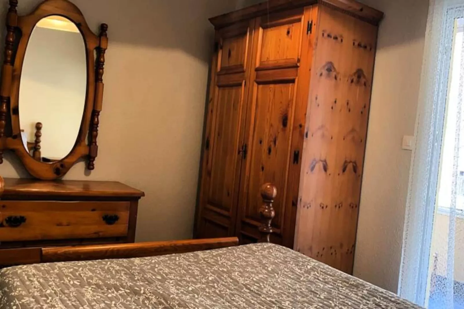 Beau T2 Bis Traversant Idéalement Situé-Nicht zugeordnet