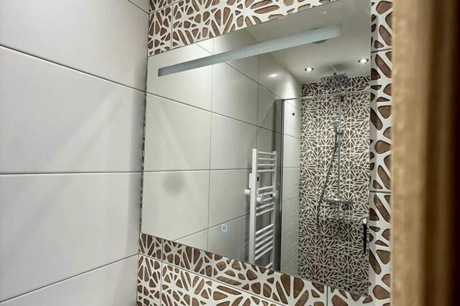 Résidence Complexe Aiguilles-Untagged