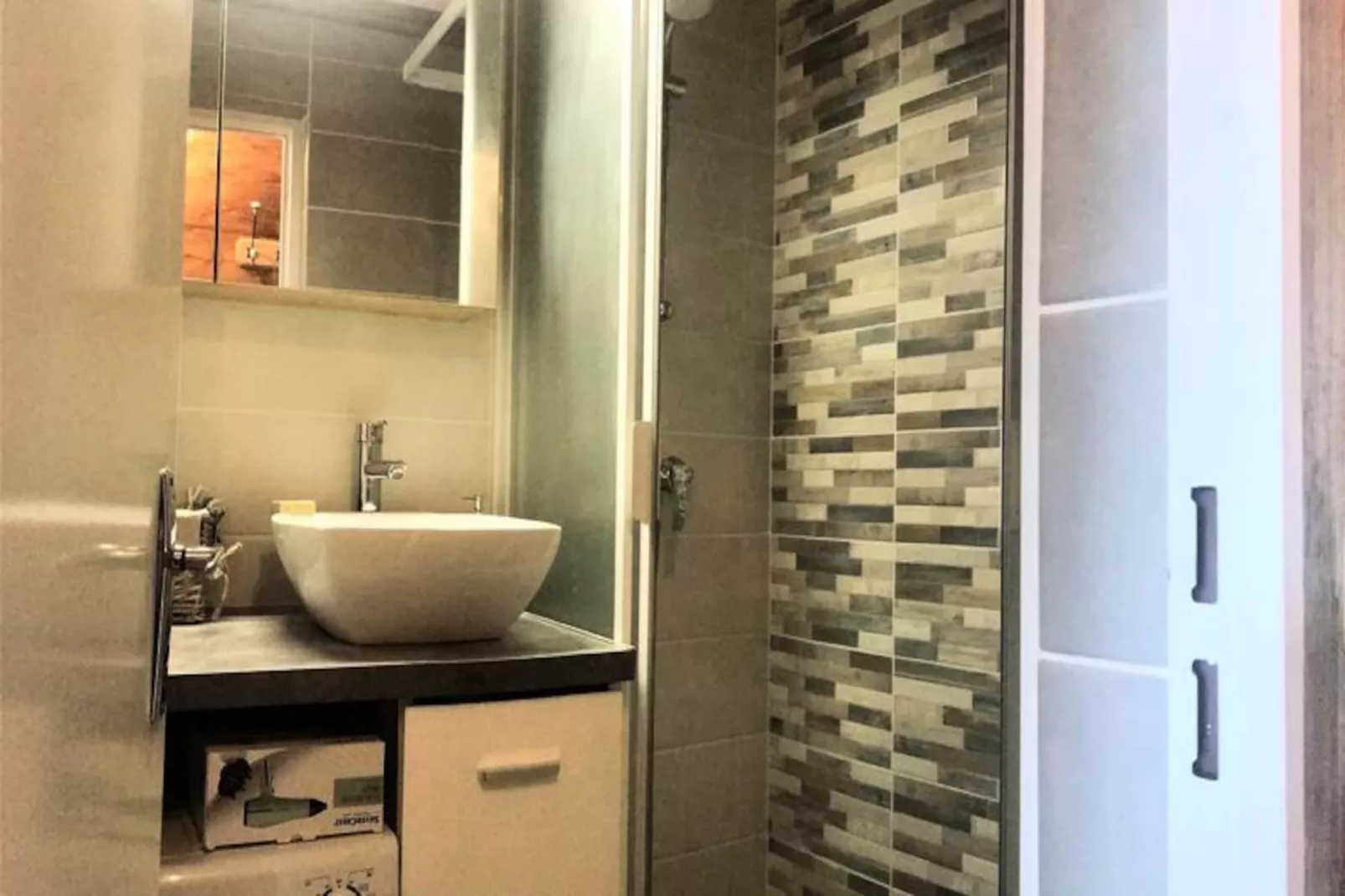 Résidence Lunik-Non tagué