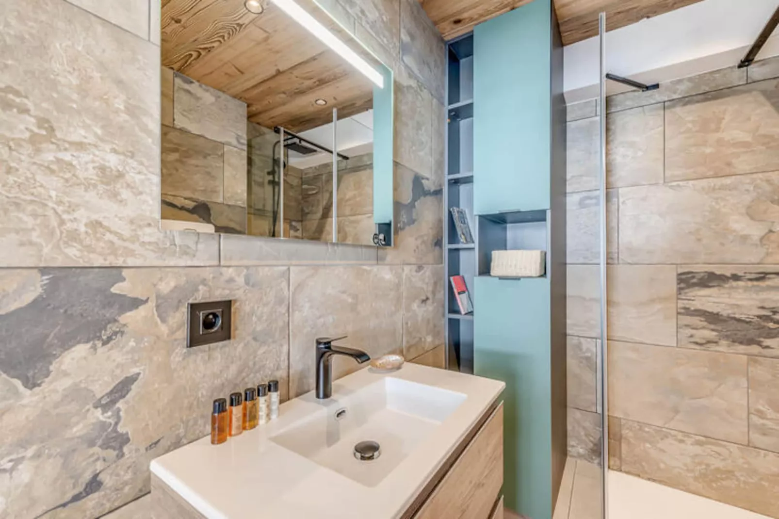 Résidence Cimes-Untagged